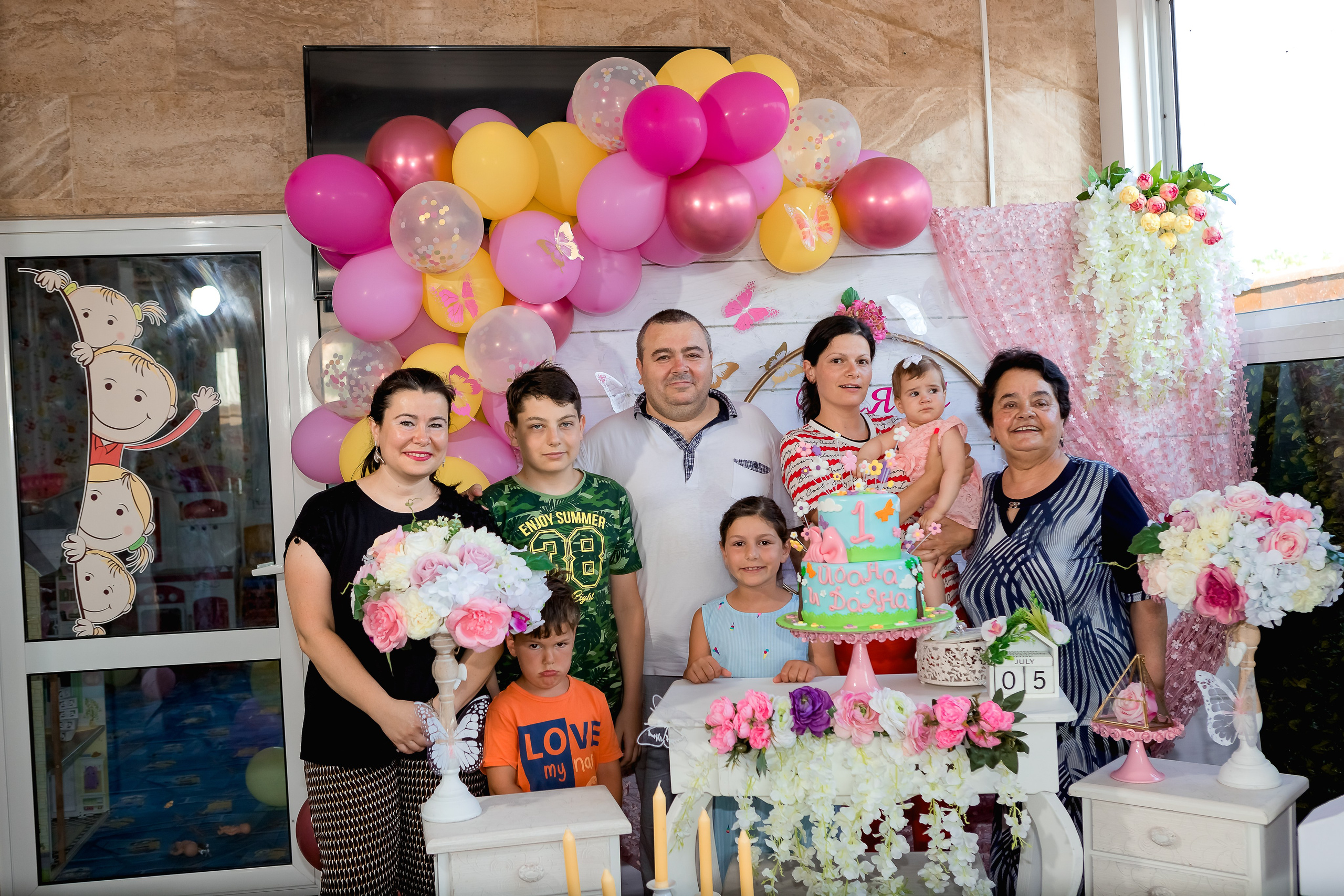 Чрстит Първи Рожден Ден. Фотограф Ирина Йотова