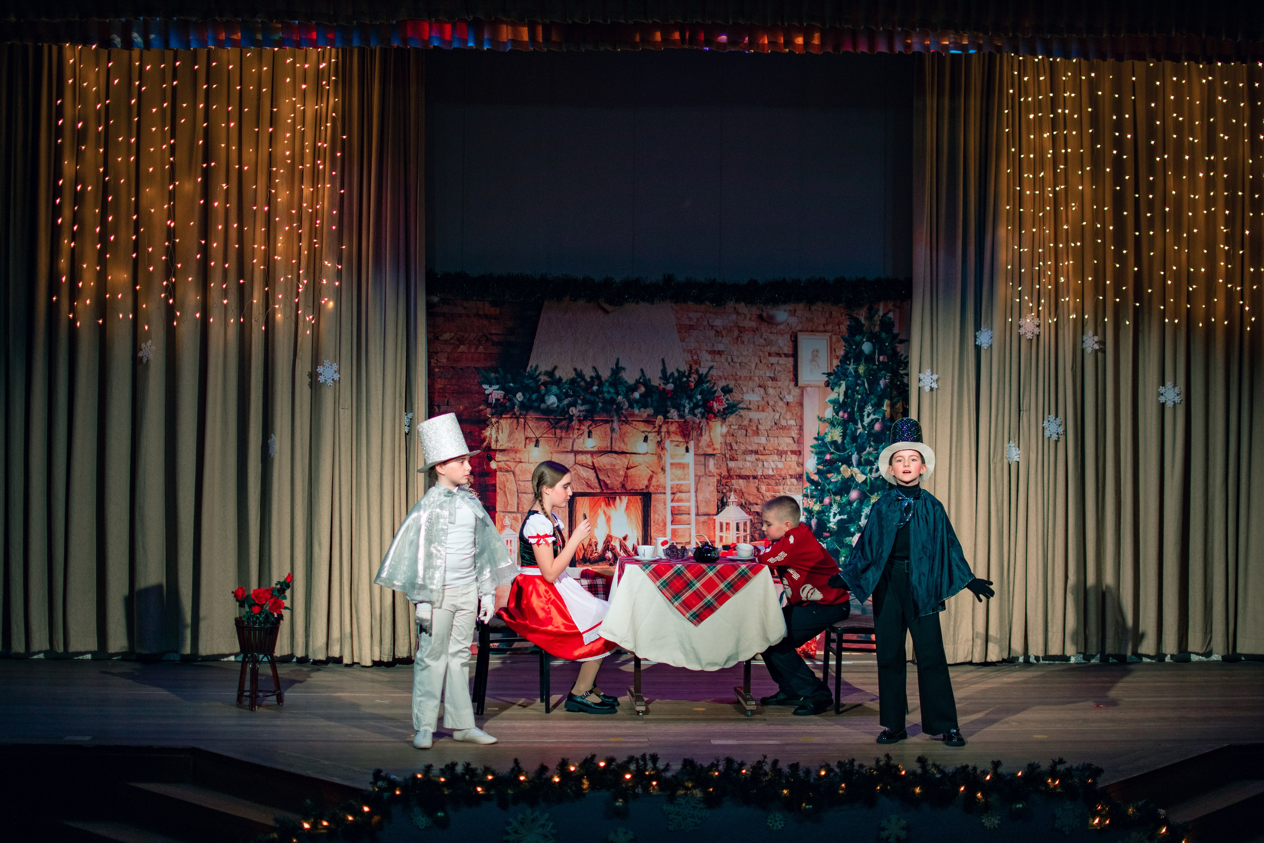 Театральная студия. Семейный и детский фотограф