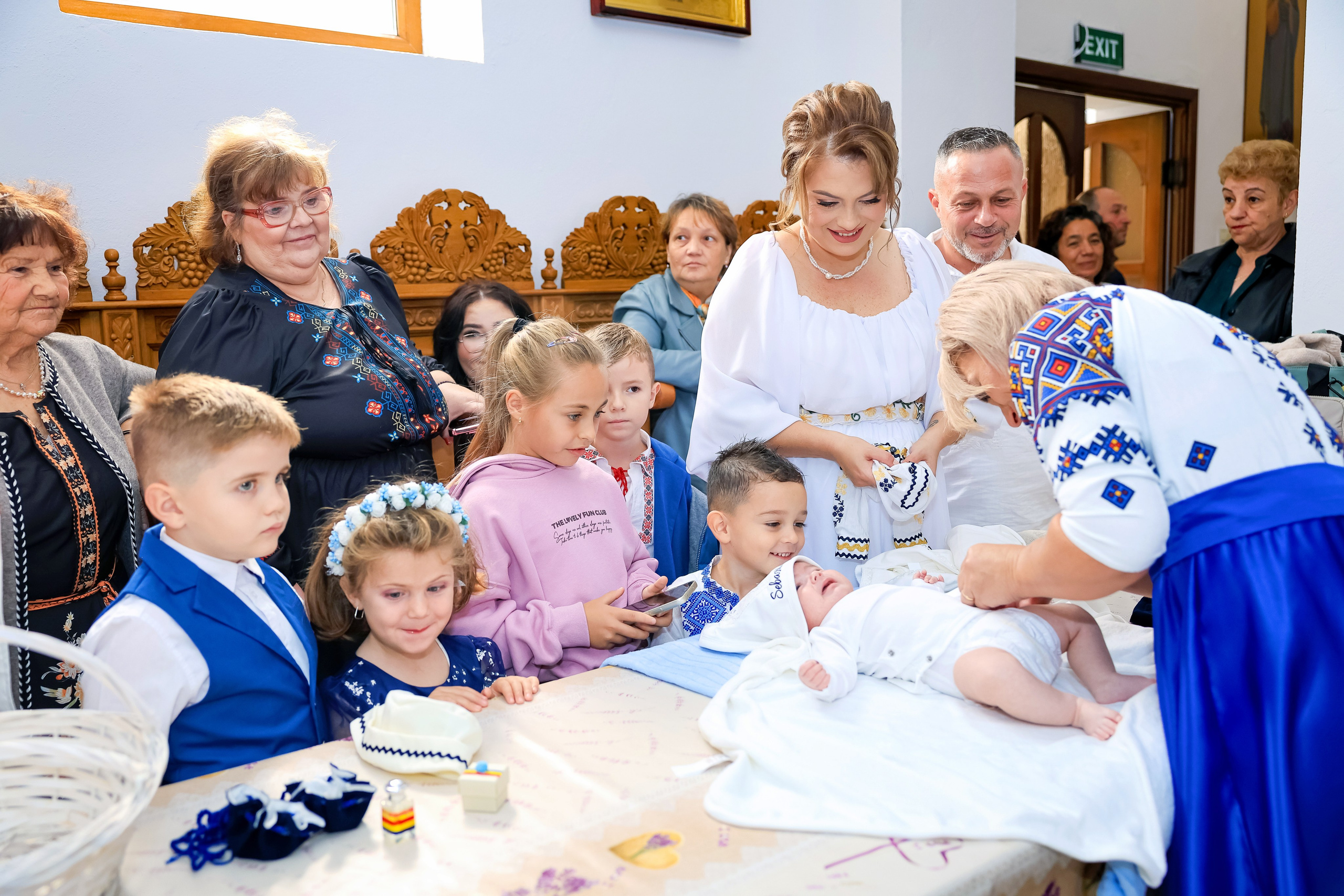 Andrei Sebastian. Moments By Gub