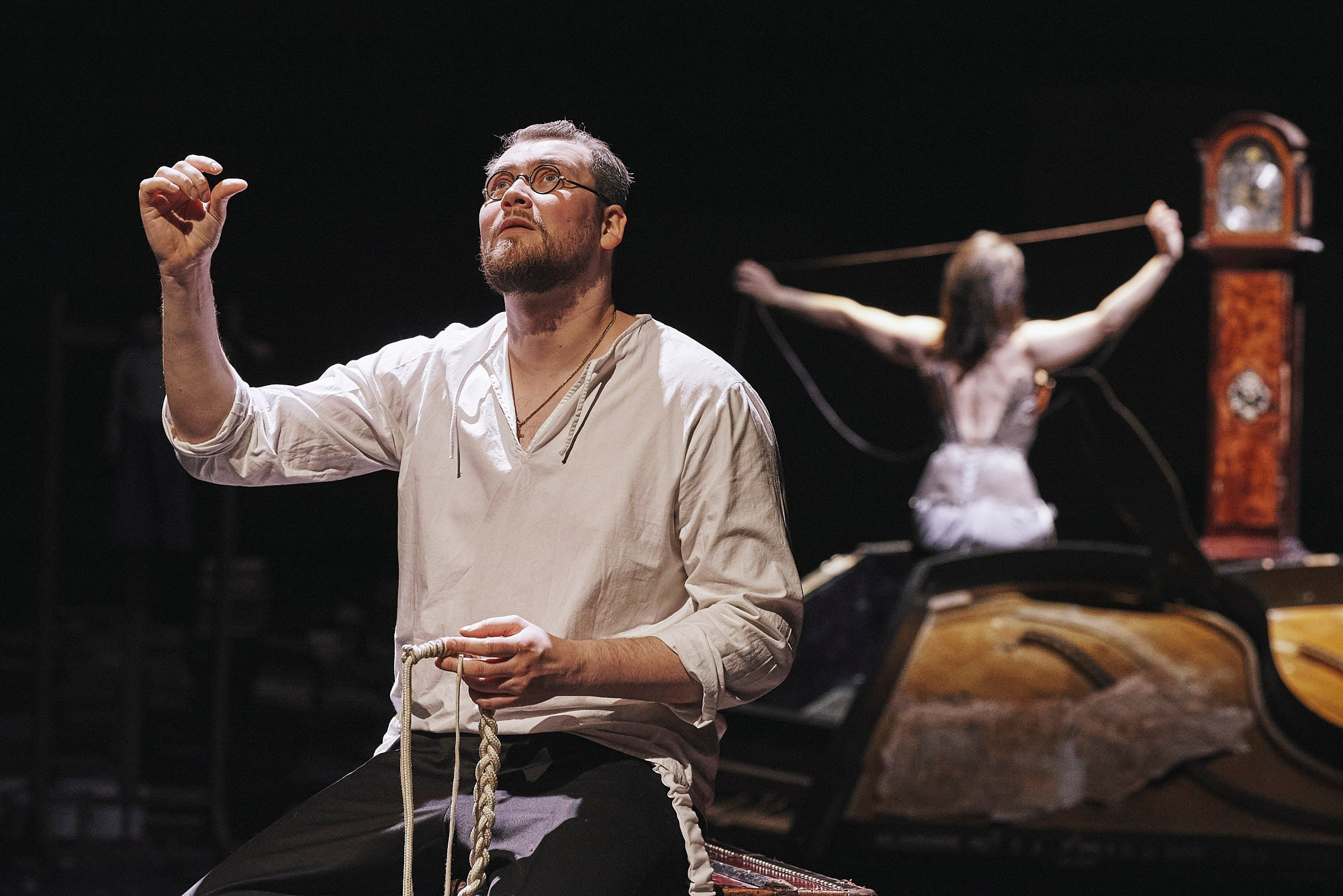 "Gogol. The Portrait", dir Yury Butusov, © Mikhail Chekhov Riga Russian Theatre