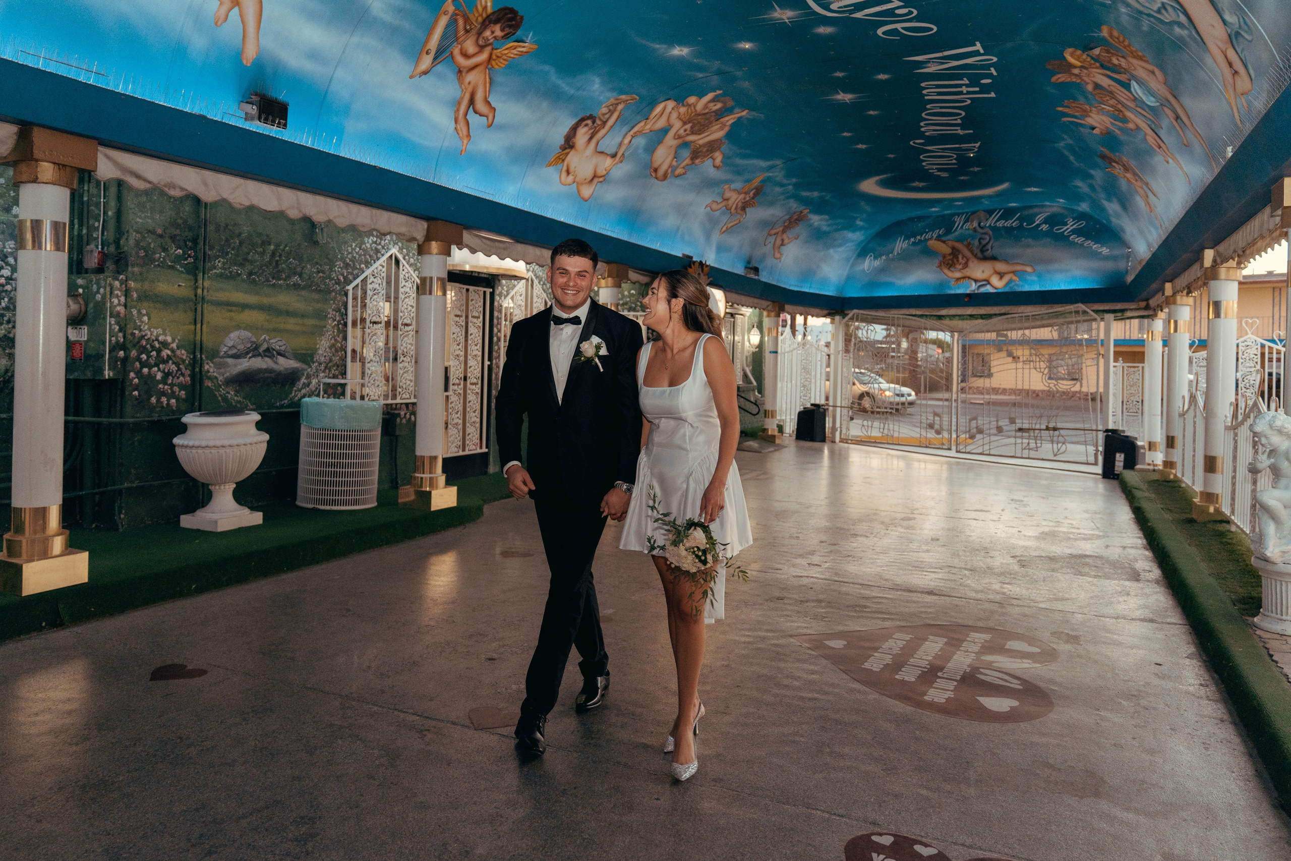 Valeria&Jonhattan. Wedding & elopement photographer Viktoriya Kravtsov. Las Vegas