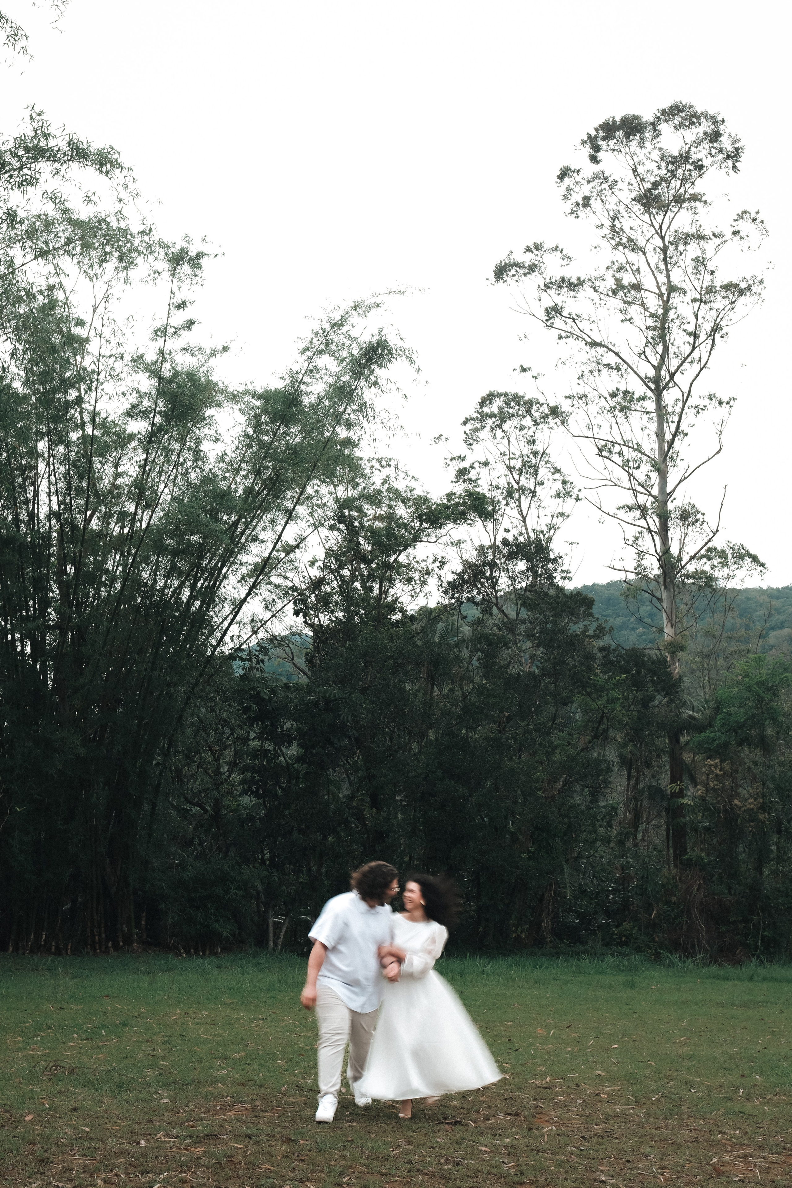 Bloom Photo Legacy — Wedding Photography | Elegante, Genuíno & Autoral