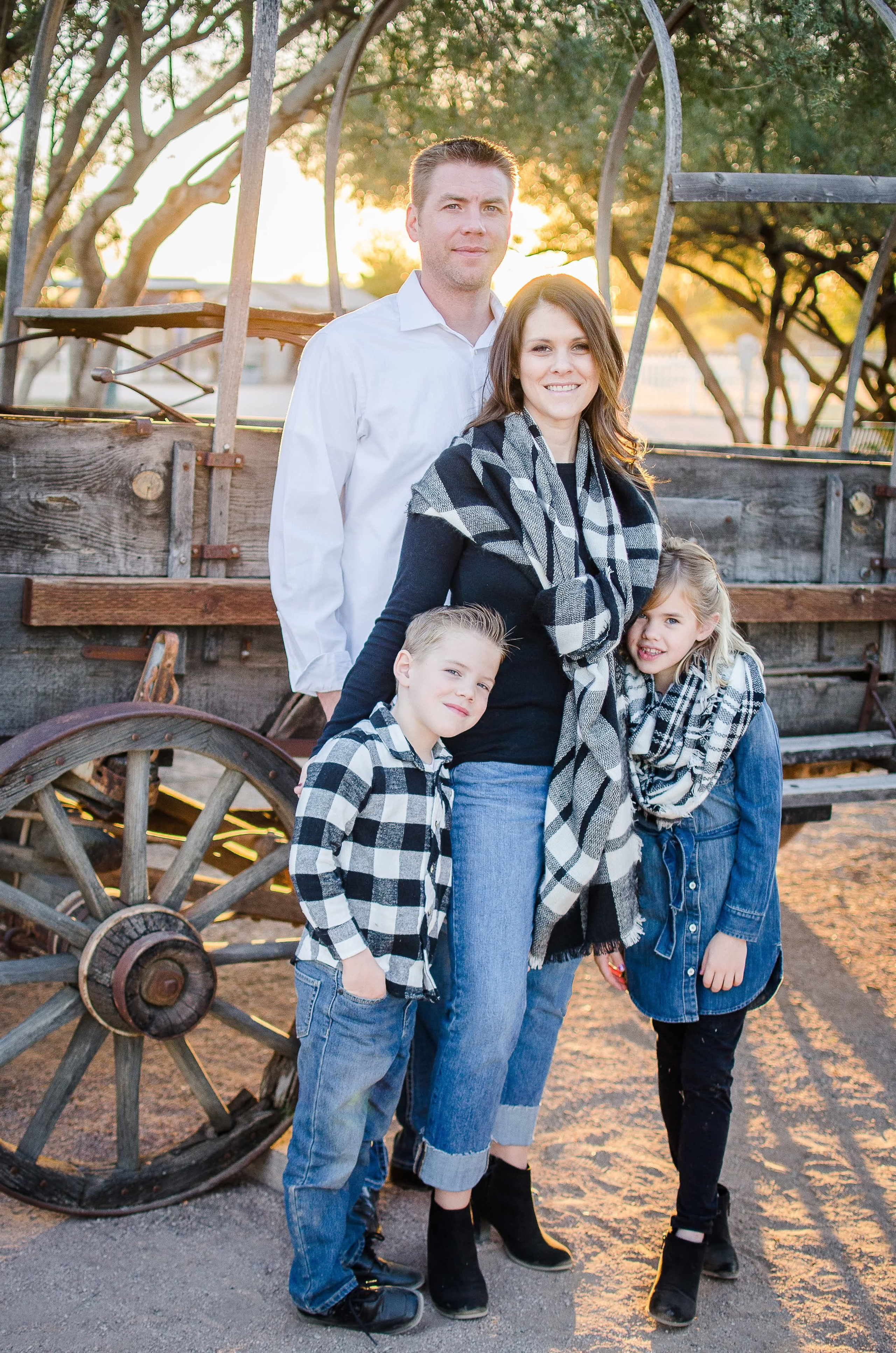 Family Photography. Hidden Desert Photography