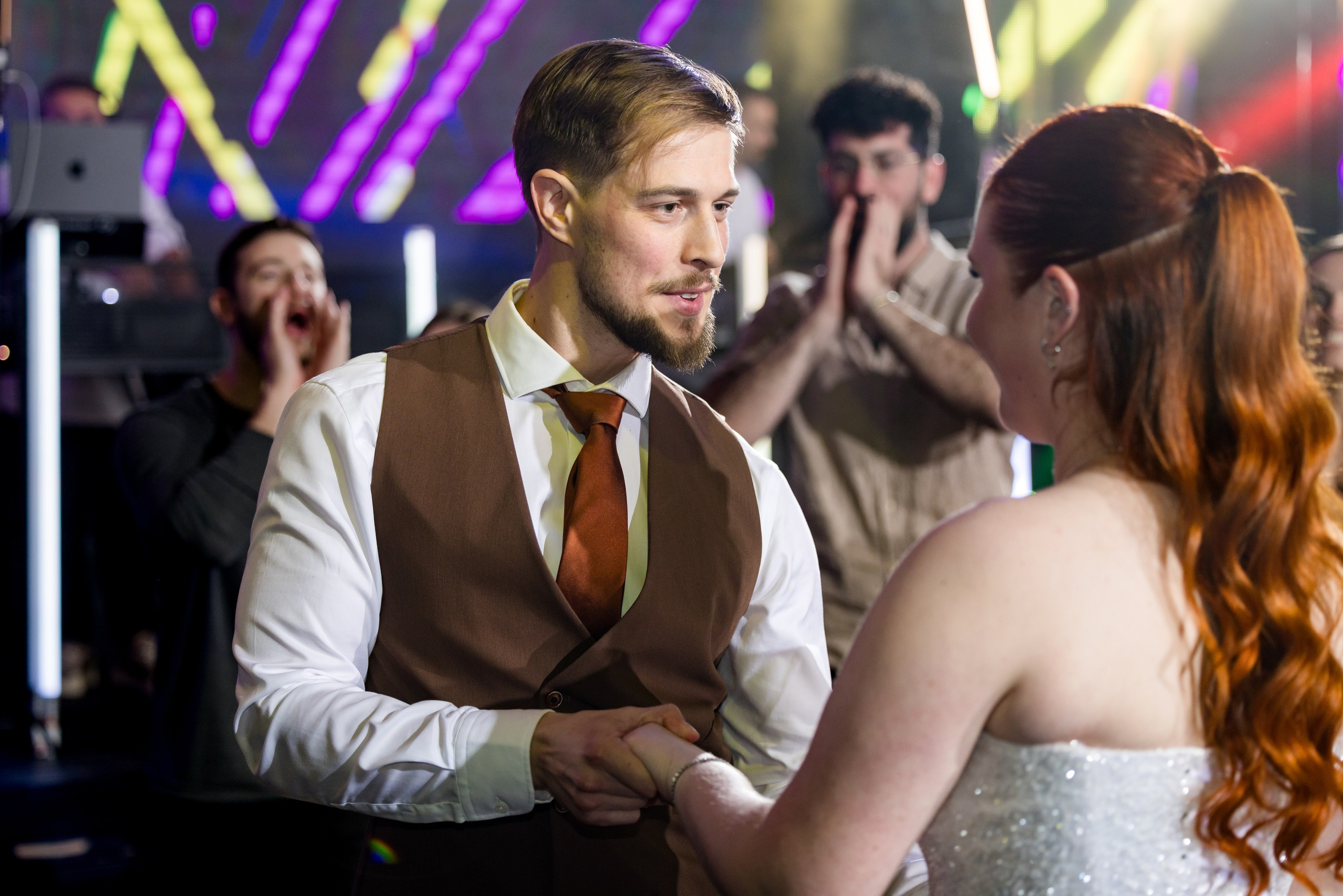 Karen & Nikita. AMIR BUCHNIK PHOTOGRAPHER