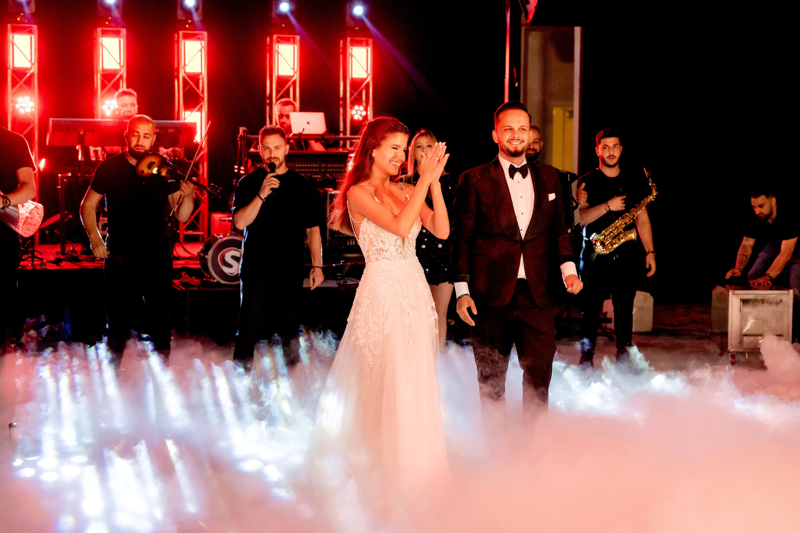 Laura si Felix - Nunta la Domeniile Saftica. Fotografi de nunta in Bucuresti, Iulia si Stefan Ovidiu