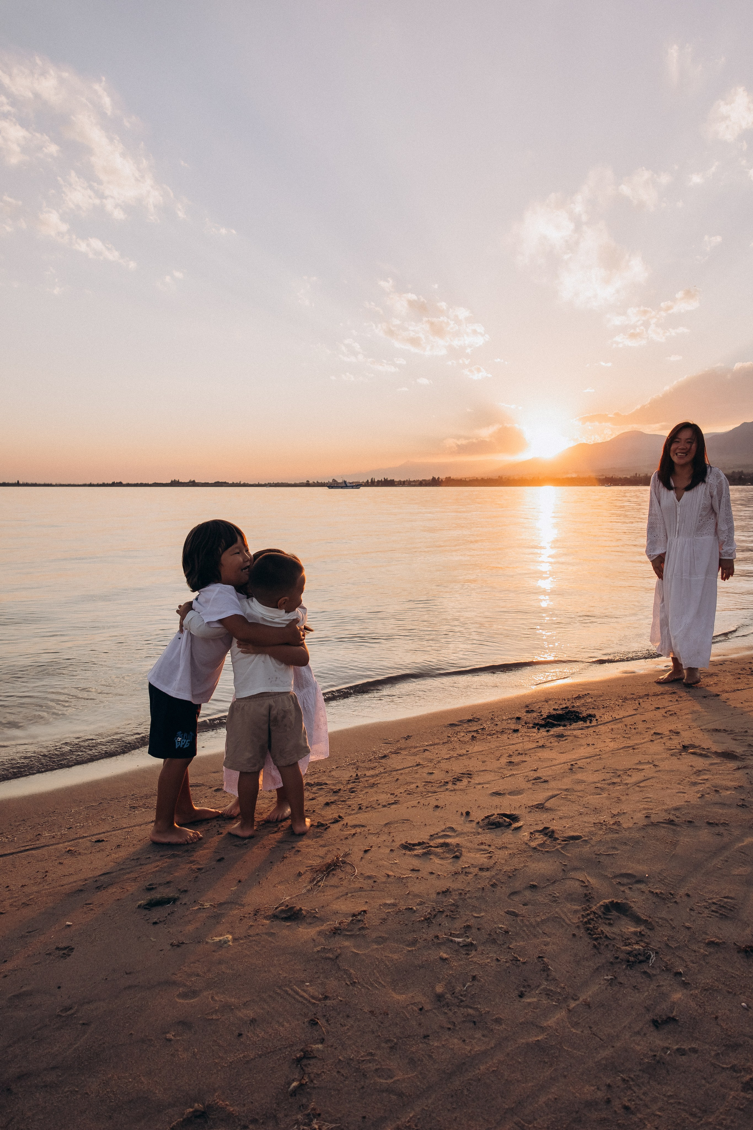 Love in every frame. Birth, Family, Newborn photographer in Dubai| Eliza Baitikova