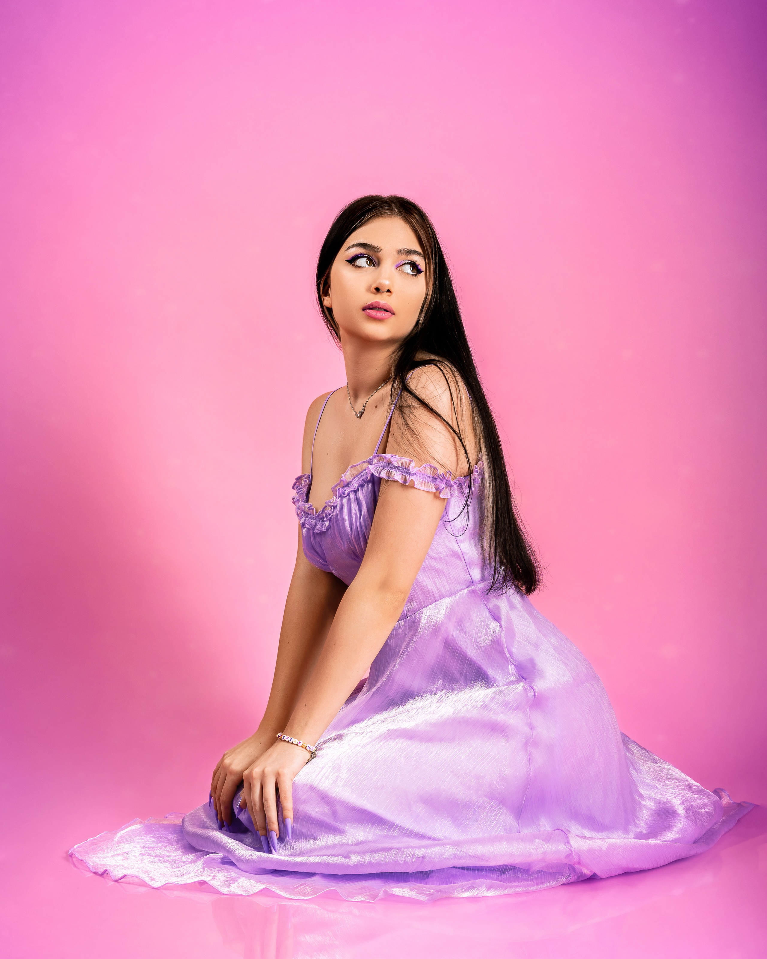 Professional studio portrait in Belgrade with soft lighting, Artistic studio portrait session in Belgrade, Serbia, Studio portrait with professional lighting setup, Elegant portrait taken in a photography studio in Belgrade