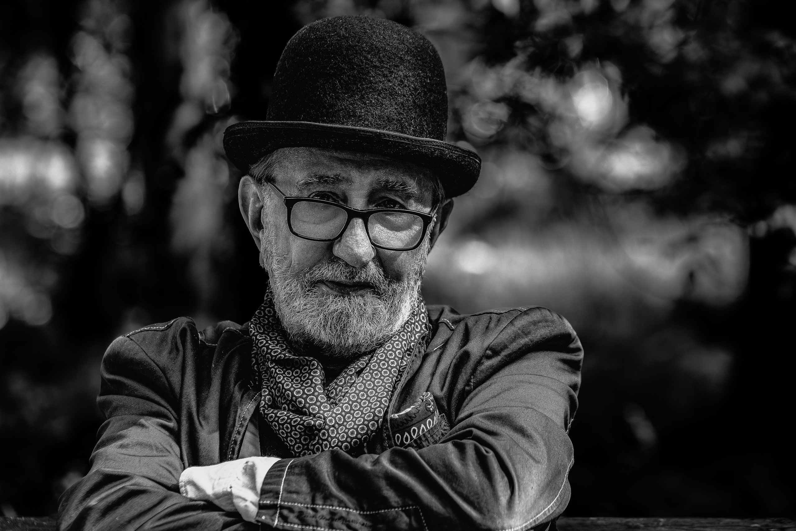 Fotograf cununie civilă în parc București