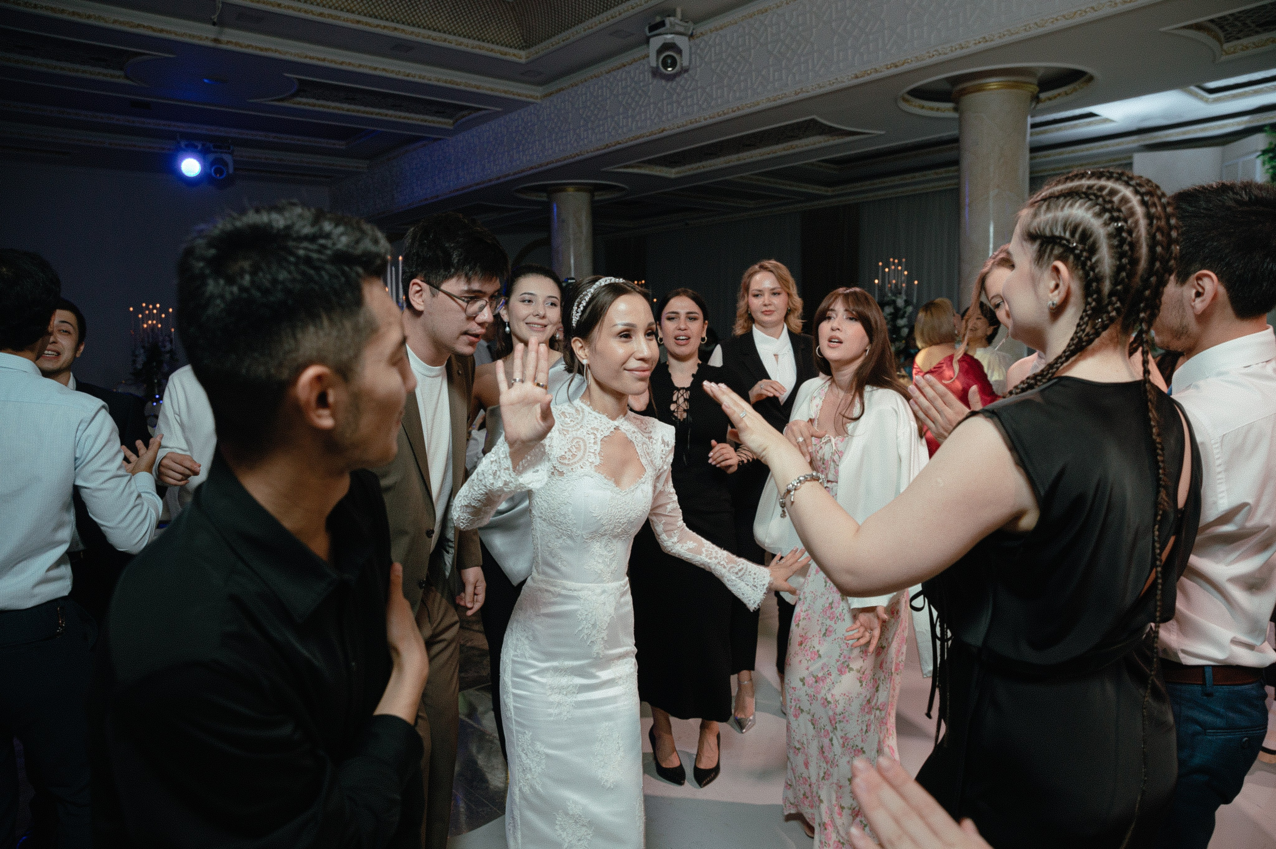 Botir & Zukhra. Главная