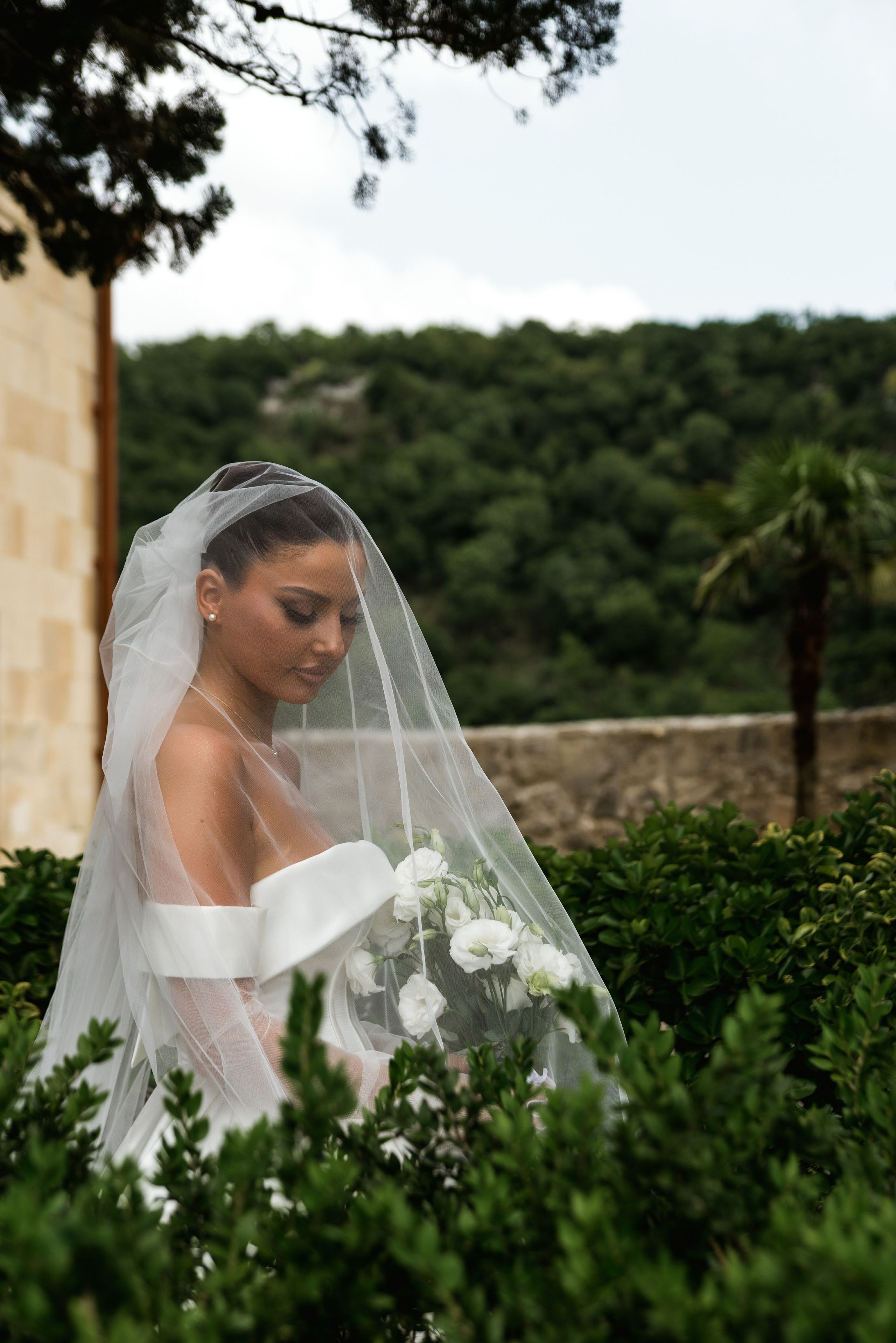 Грузинская свадьба Луки и Нино в Кутаиси. Свадебные фотографы в Грузии, Армении. Макс Коваленко и Лара Татосян. Свадебный видеограф