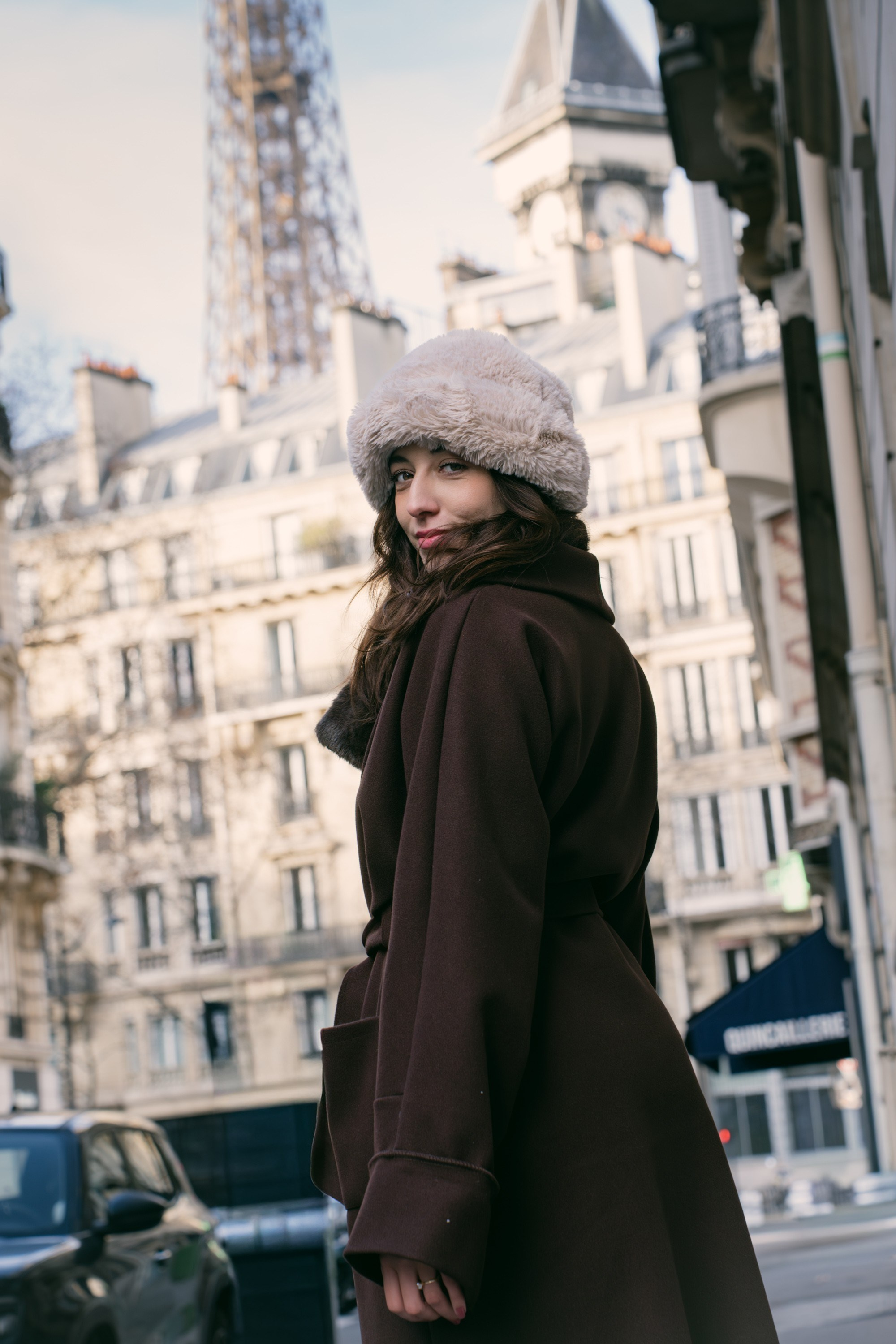 Solo Portrait session: Eiffel Tower. Paris Photographer & Videographer