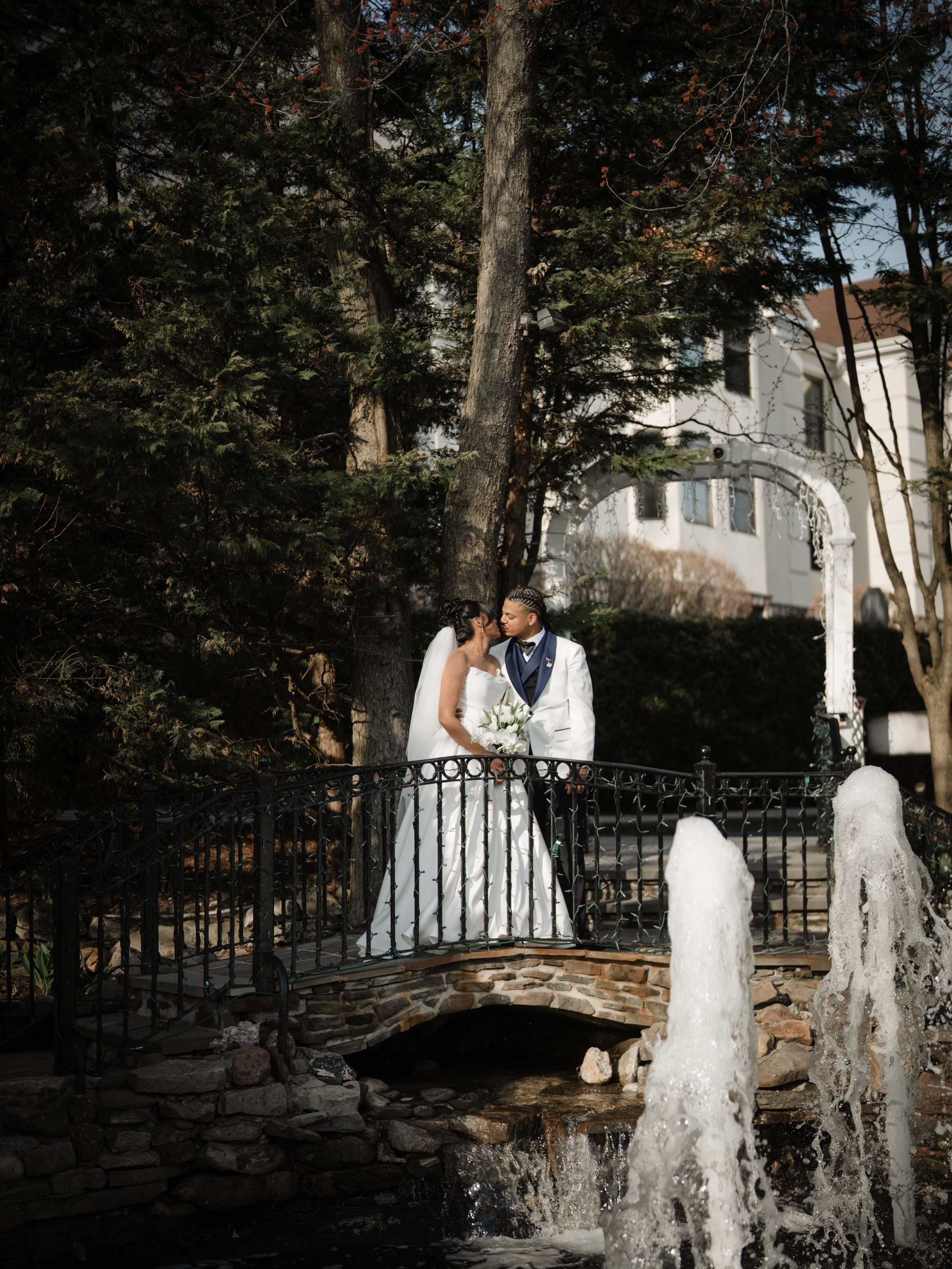 Julio and Tiana’s wedding. Woodbury, NY. Portrait and wedding photographer in New York