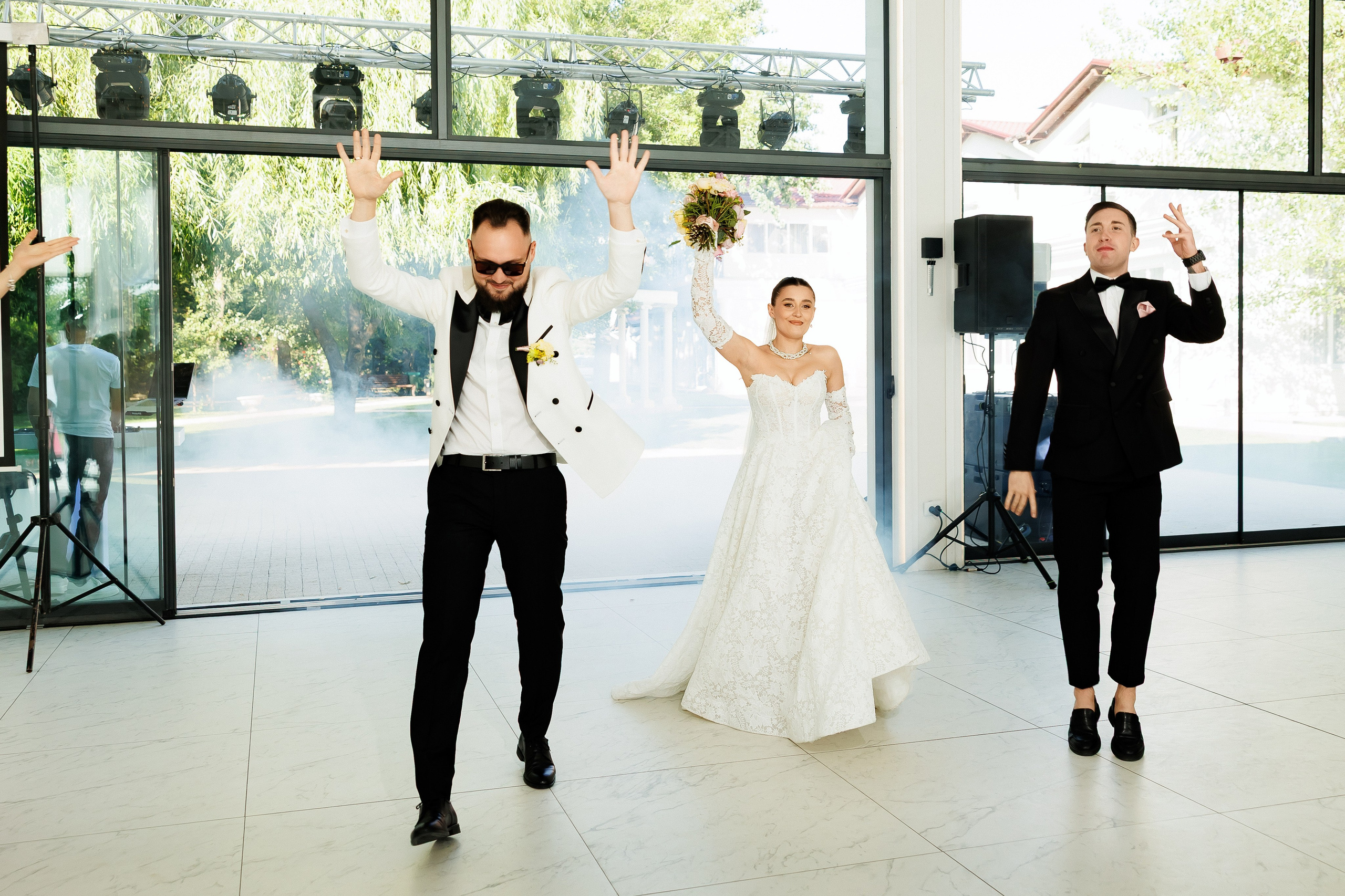 Florin & Corina — Complexul Turistic Costesti — Wedding Day. Servicii Foto și Video 067188353