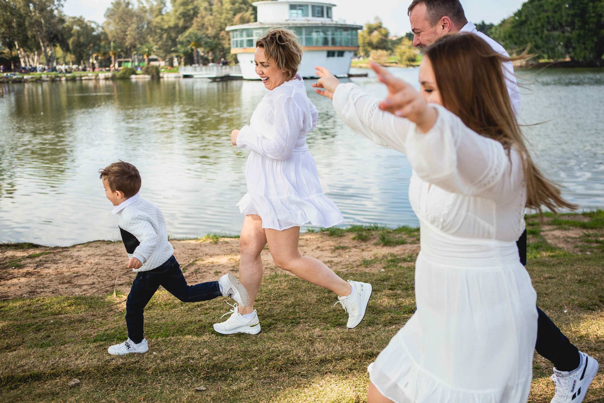 PARK LEOMI, RAMAT GAN. Https://shi-photo.com/