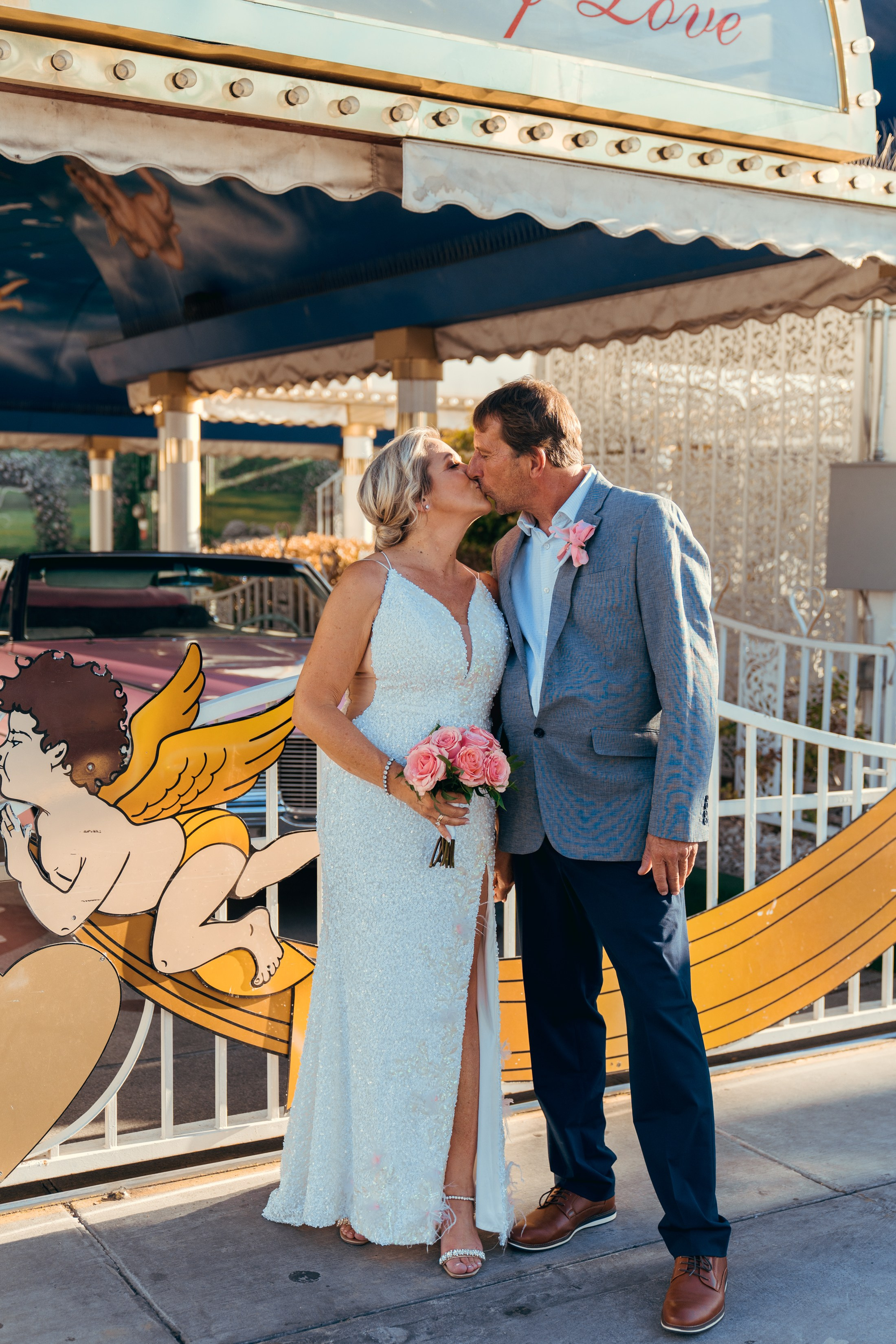 Sandra&Steffen. Renewal vows. Wedding & elopement photographer Viktoriya Kravtsov. Las Vegas