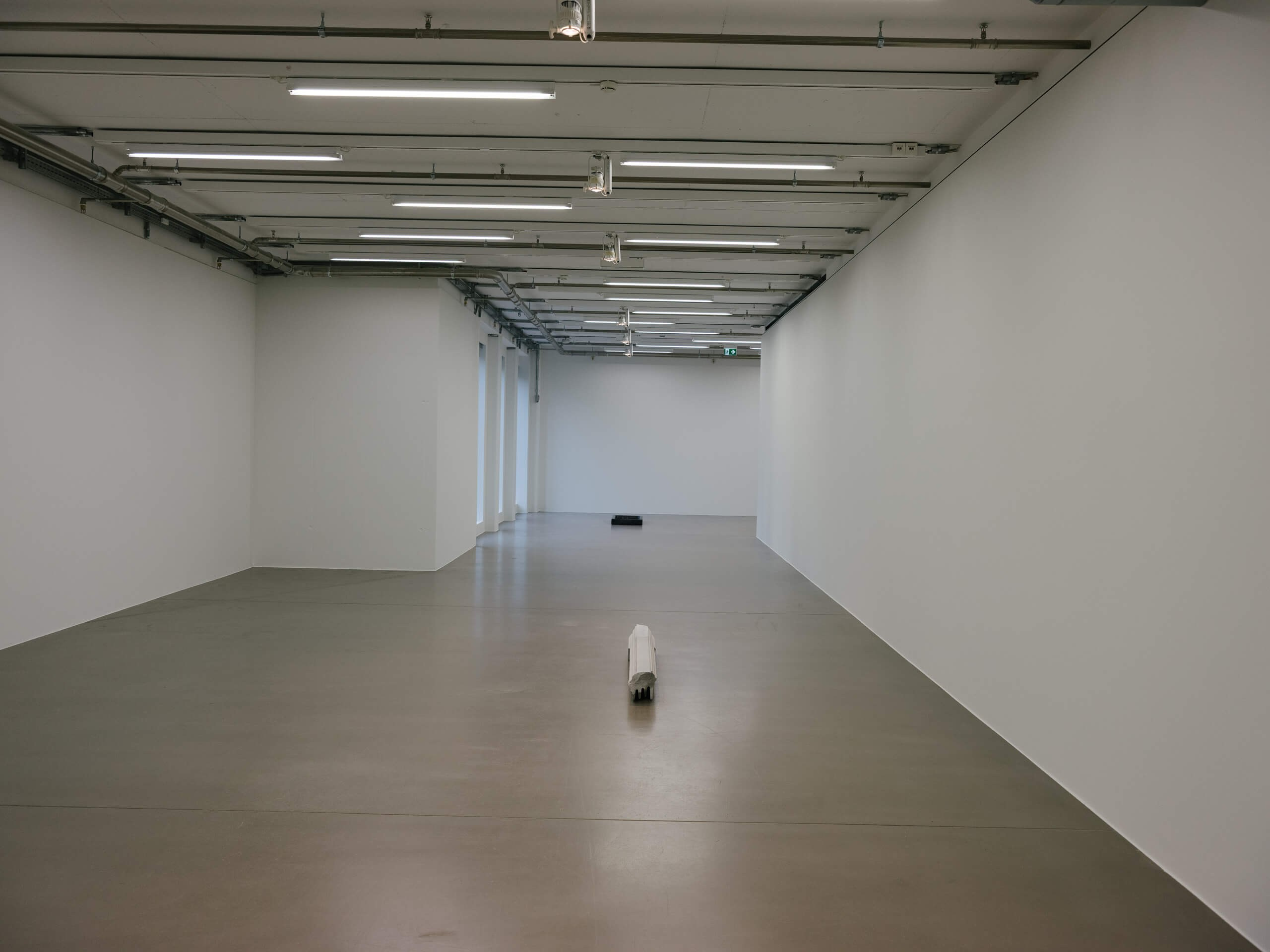 MMK T. Photographer Viktor Nikishov