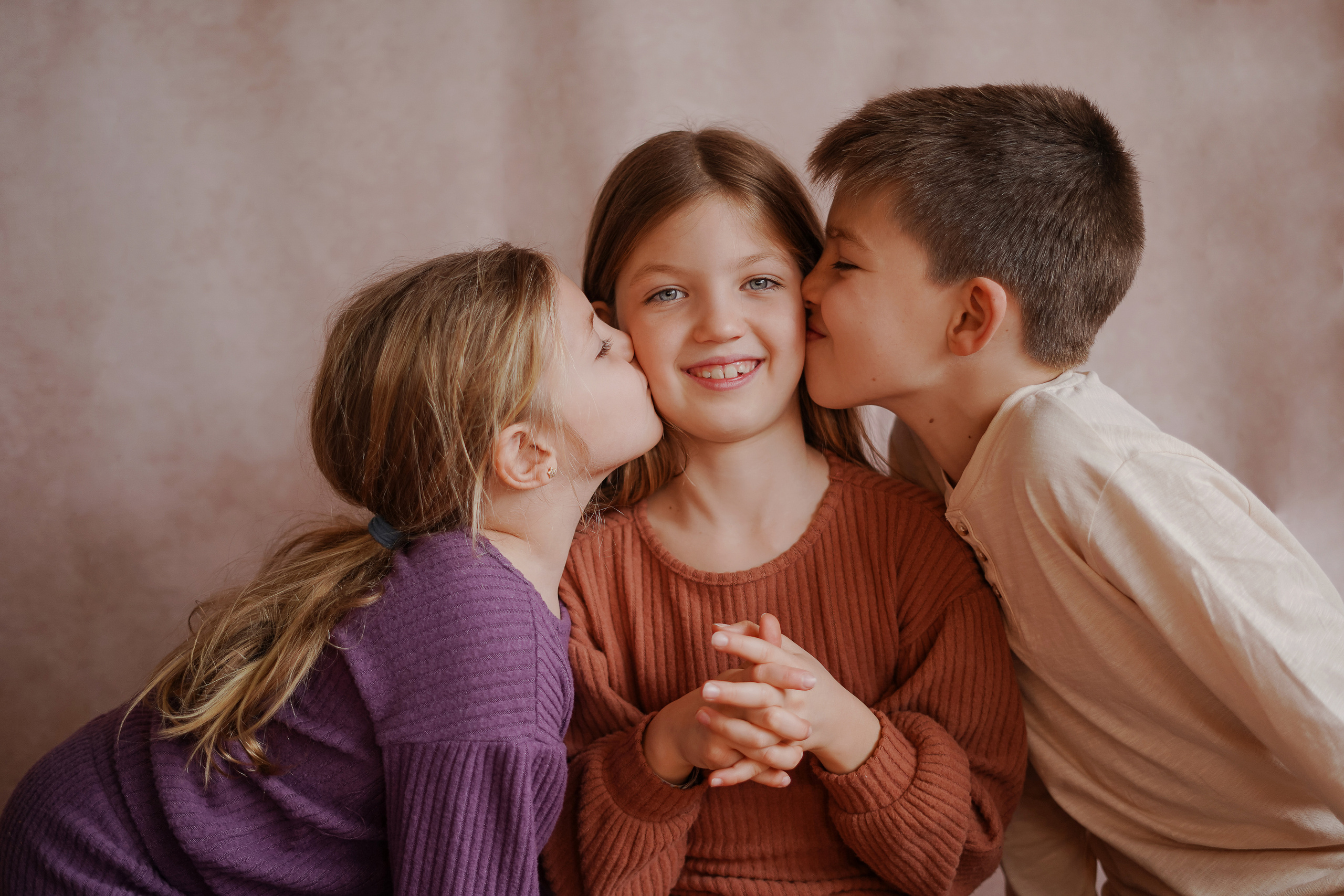 Cumpleaños. Rodaje en vuestra casa. Fotografo familiar, bodas, reportaje Diana Memetova Alicante, Benidorm