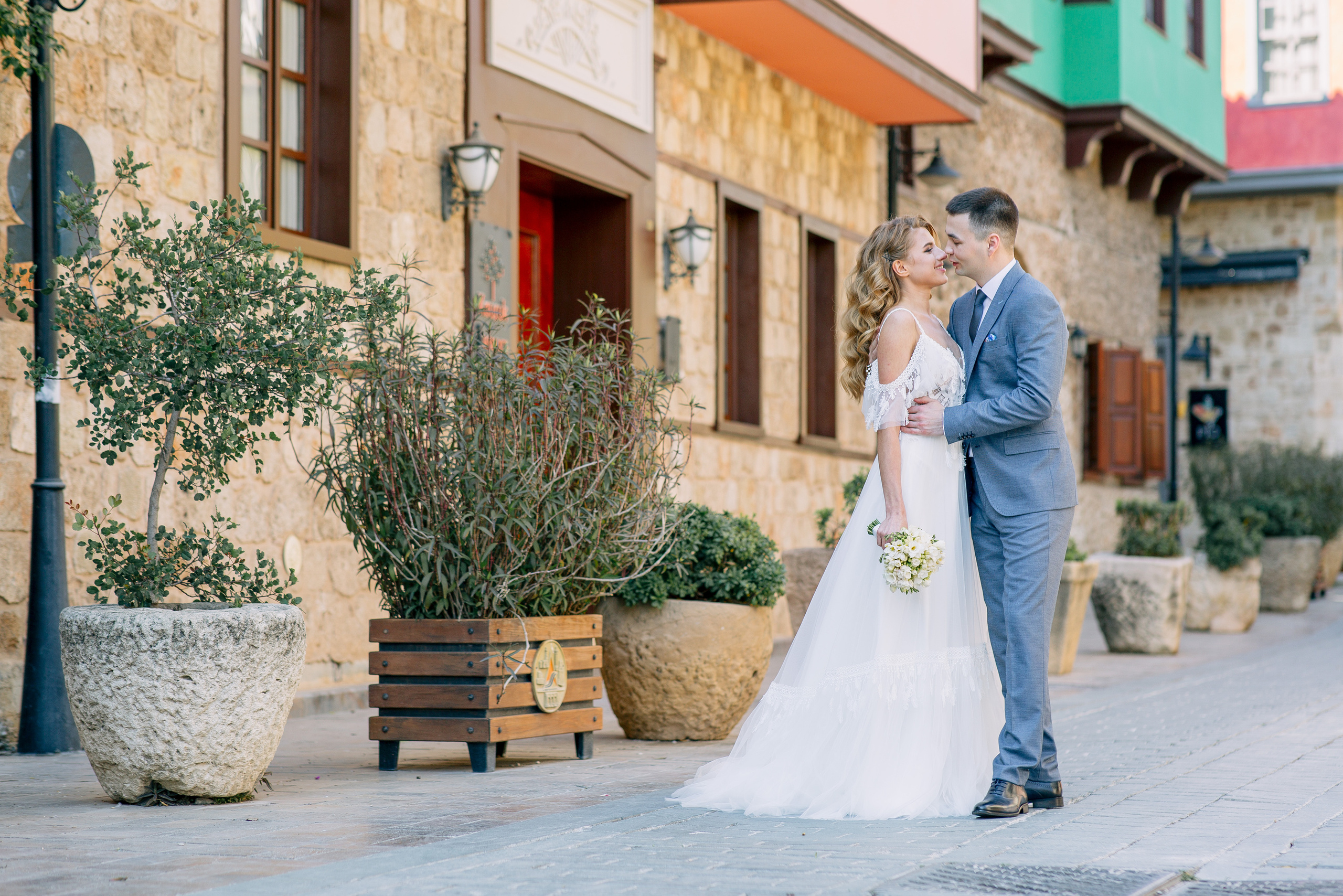 Wedding photo session in Kaleici, Antalya. Professional Photographer in Alanya, Side, Belek | Alsu Develi  Wedding, Family and portrait photo sessions