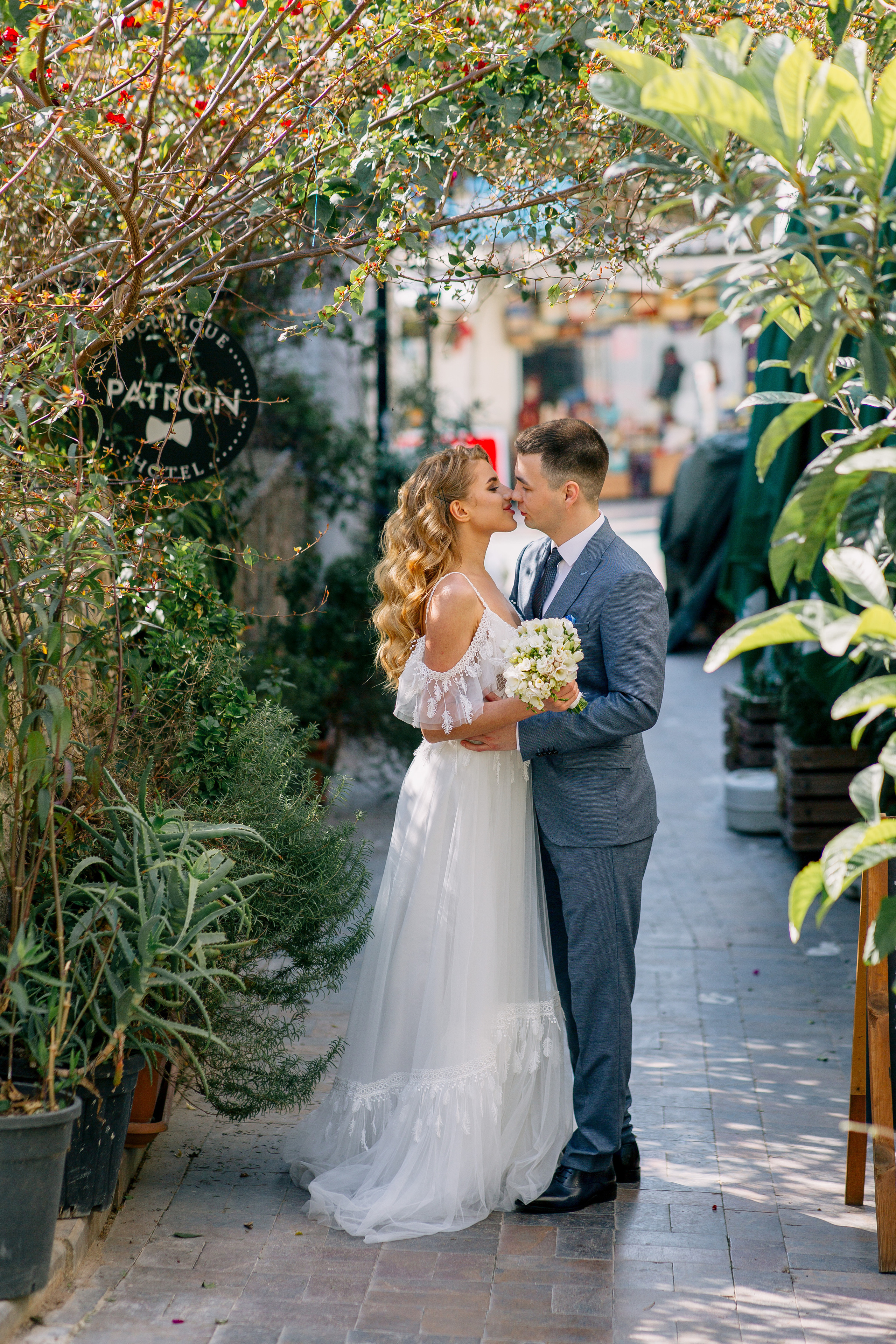 Wedding photo session in Kaleici, Antalya. Professional Photographer in Alanya, Side, Belek | Alsu Develi  Wedding, Family and portrait photo sessions