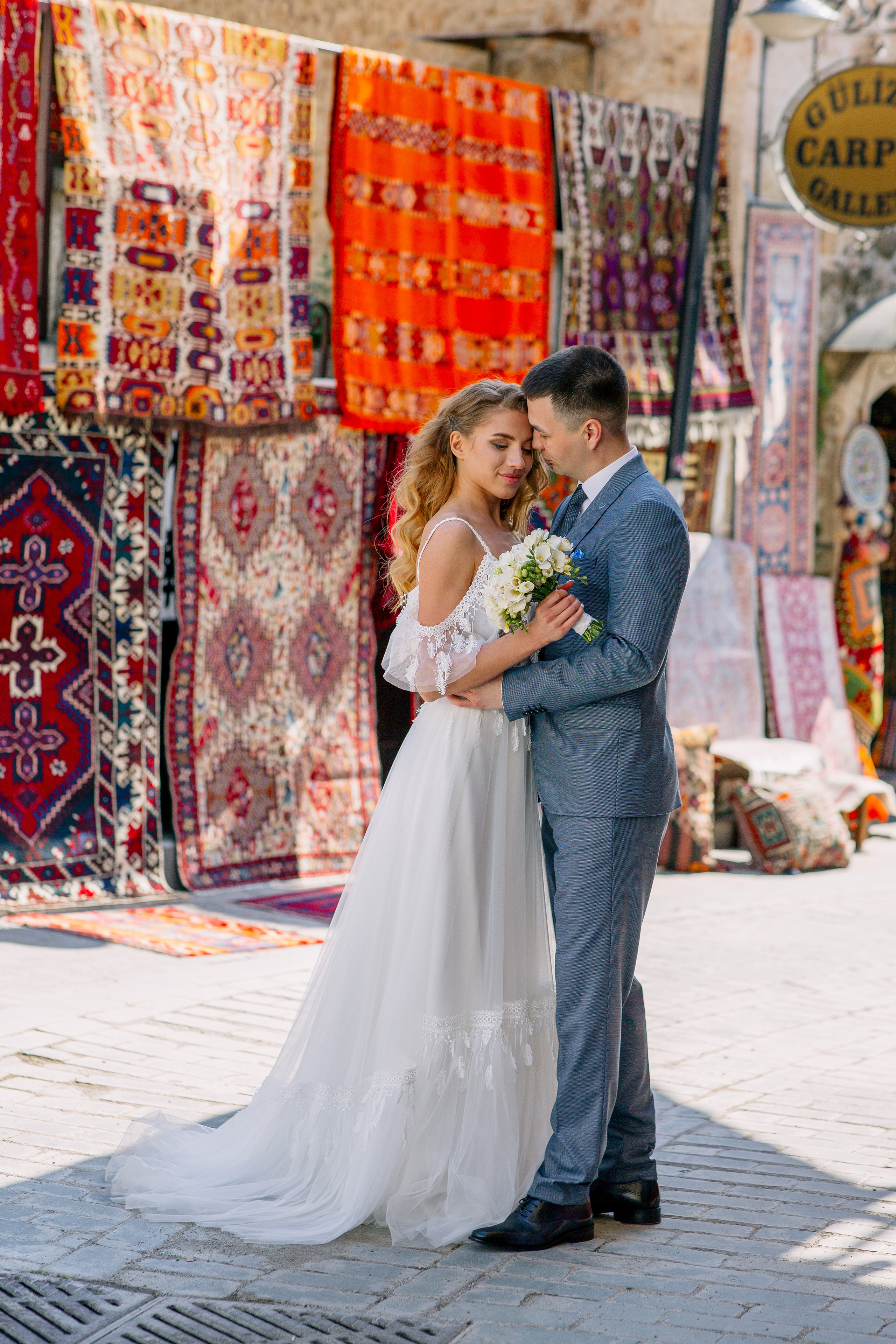 Wedding photo session in Kaleici, Antalya. Professional Photographer in Alanya, Side, Belek | Alsu Develi  Wedding, Family and portrait photo sessions