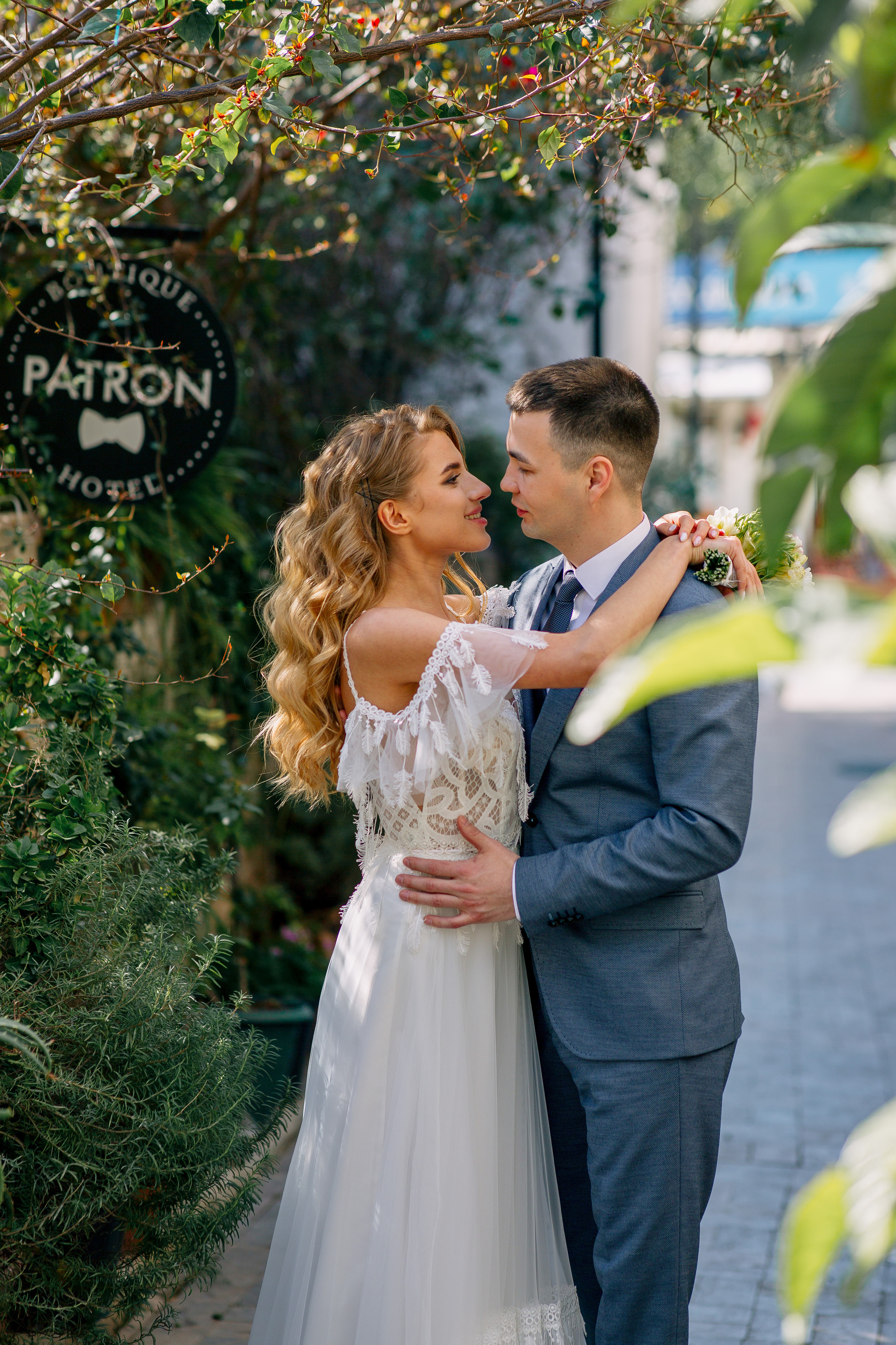 Wedding photo session in Kaleici, Antalya. Professional Photographer in Alanya, Side, Belek | Alsu Develi  Wedding, Family and portrait photo sessions