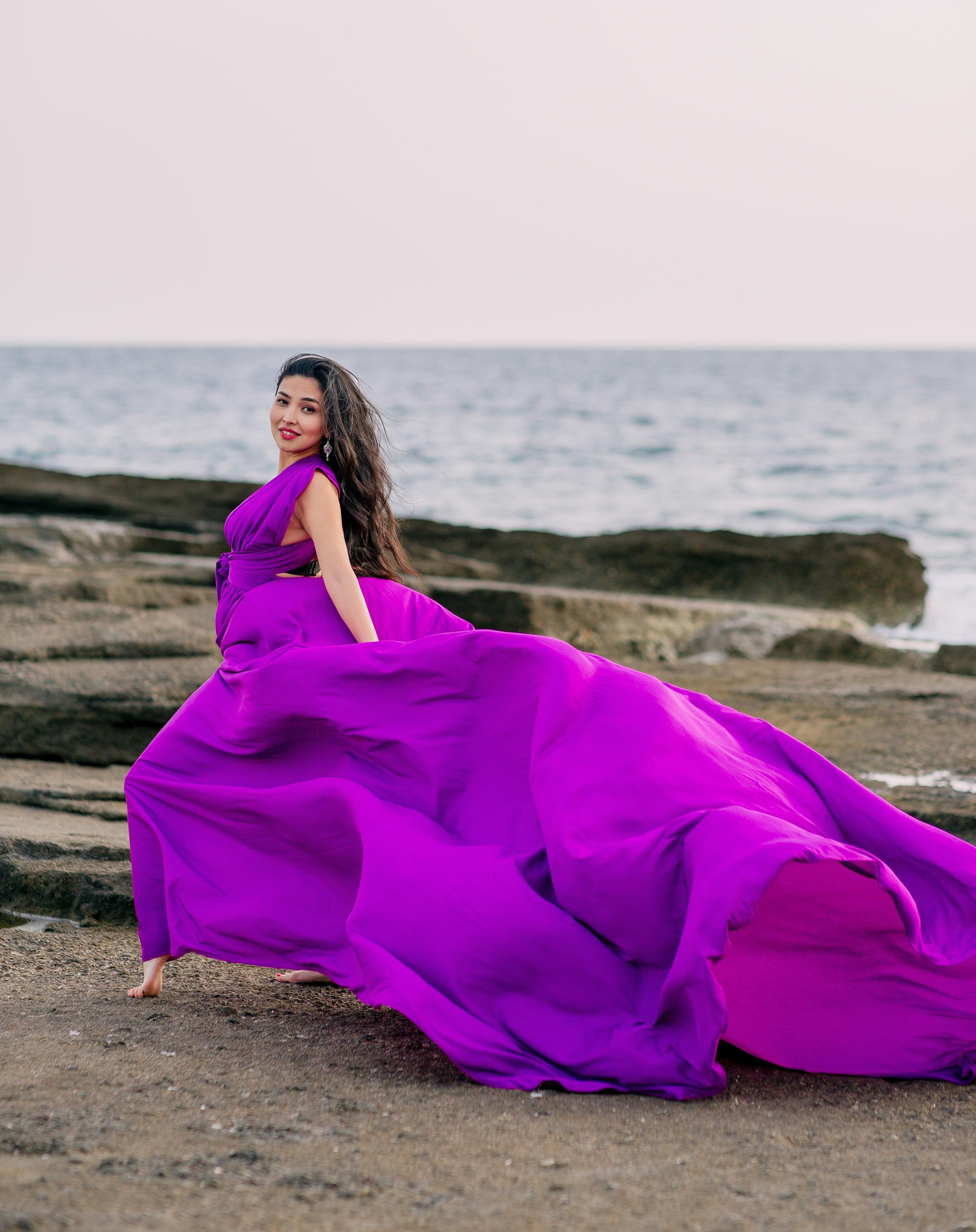 Фотосессия на пляже Кору в летящих платьях аланья. Фотограф в Алании в Турции, Аланья, Сиде, Белек, Анталия, Кемер, Конаклы, Окурджалар. Фотосъемки в Алании. Фотосессия в Алания.Алсу Девели