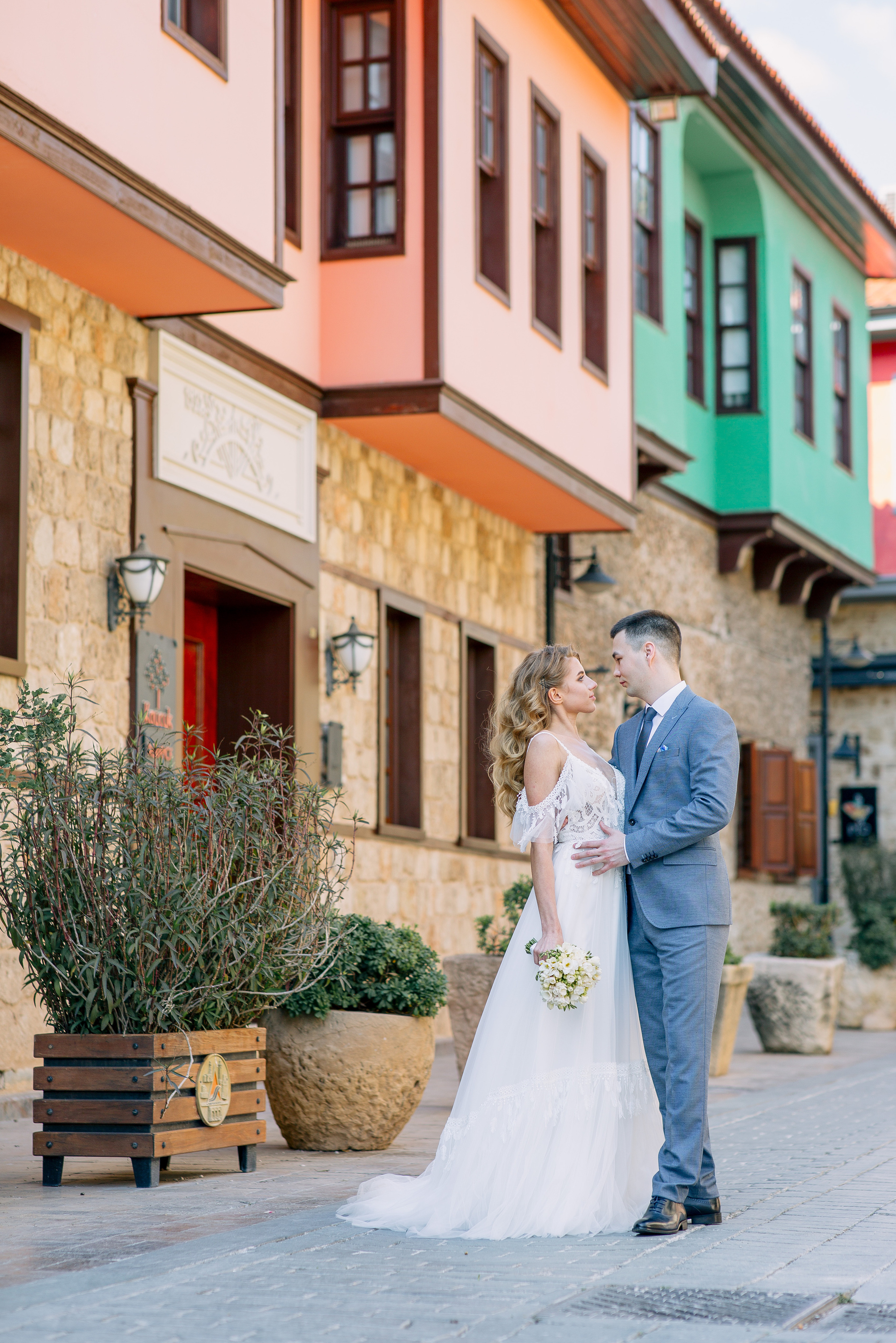 Wedding photo session in Kaleici, Antalya. Professional Photographer in Alanya, Side, Belek | Alsu Develi  Wedding, Family and portrait photo sessions