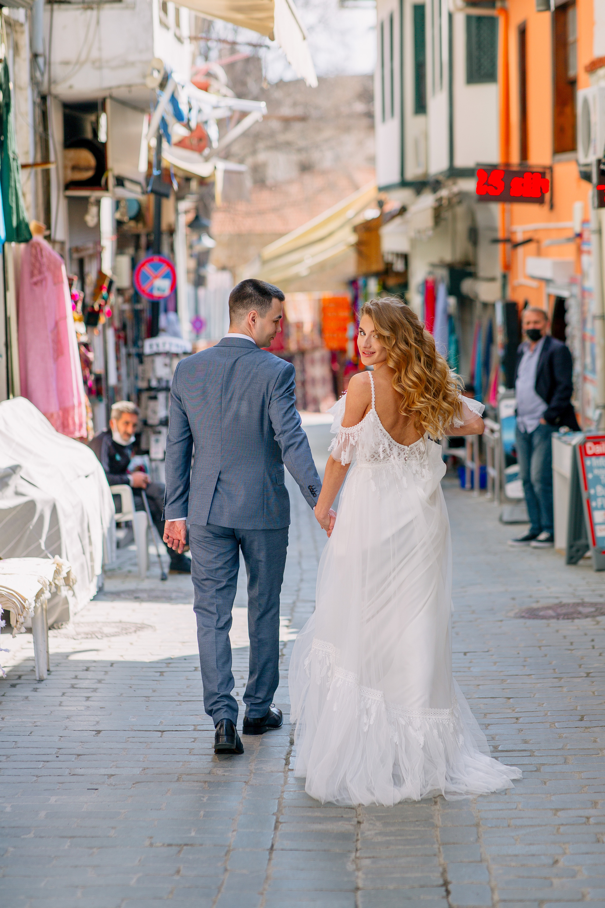 Wedding photo session in Kaleici, Antalya. Professional Photographer in Alanya, Side, Belek | Alsu Develi  Wedding, Family and portrait photo sessions