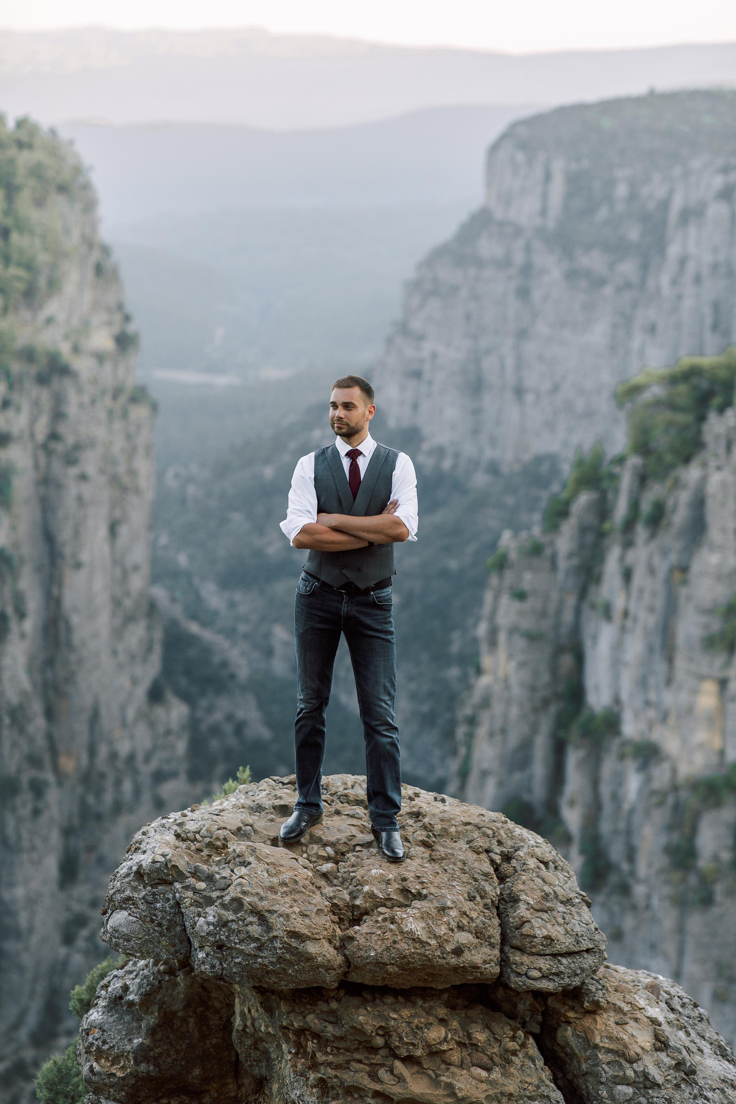 Wedding photo session on Tazy Canyon. Professional Photographer in Alanya, Side, Belek, Antalya. Turkiye