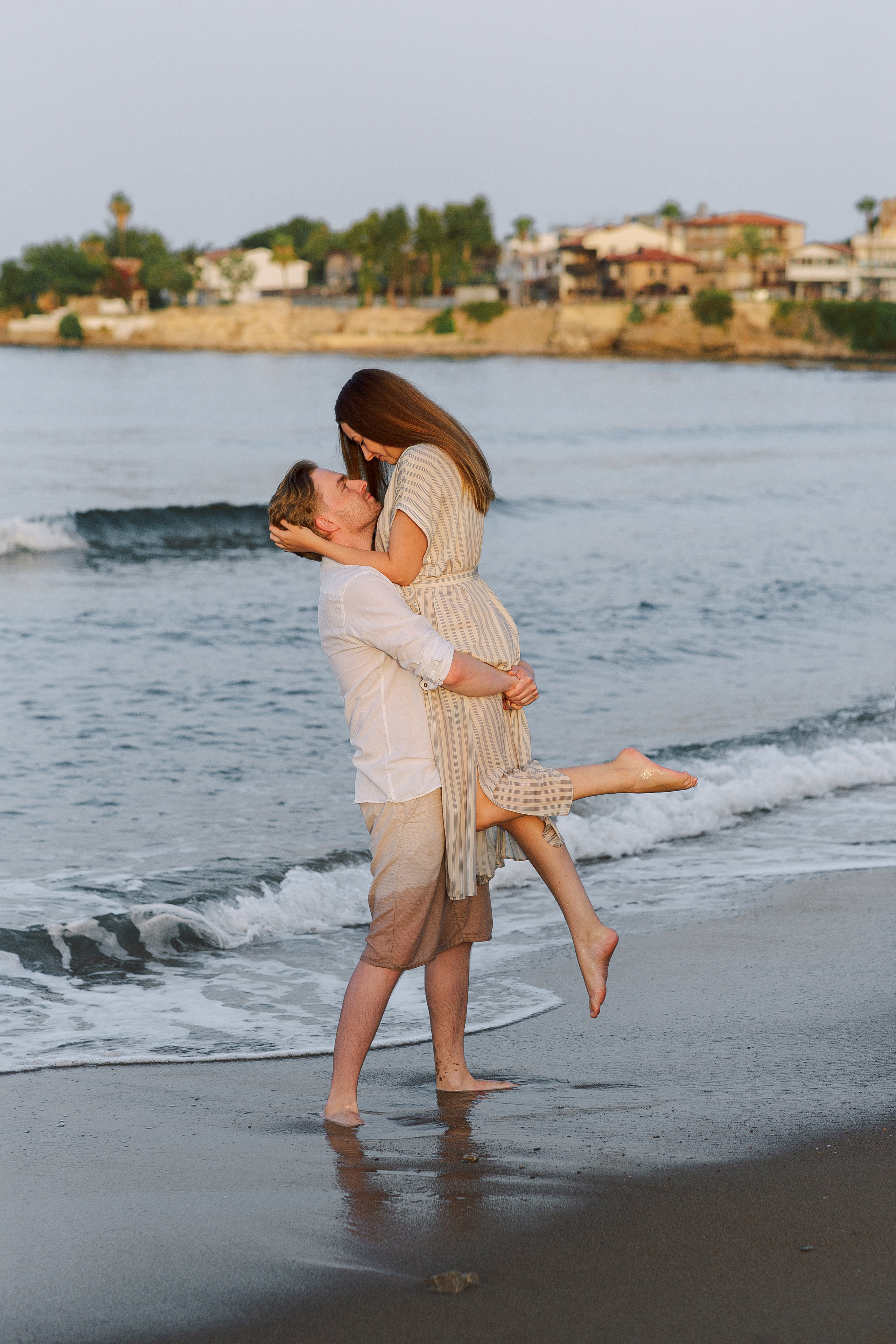 Love Story на пляже в Сиде на рассвете. Алсу Девели | Свадебный и семейный фотограф в Турции Алании, Алания, Аланья, Сиде, Белеке, Анталия