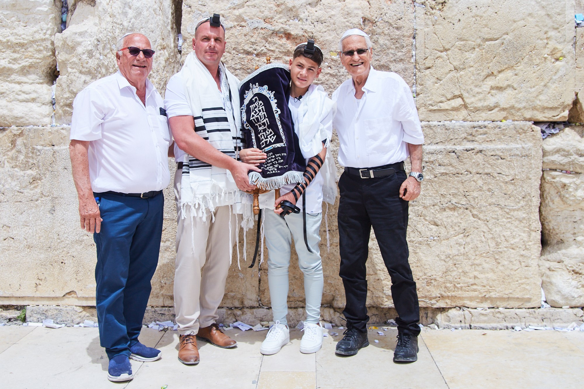 Бар-мицва на Котеле 2. Портретный и репортажный фотограф в Израиле Рома Бирман