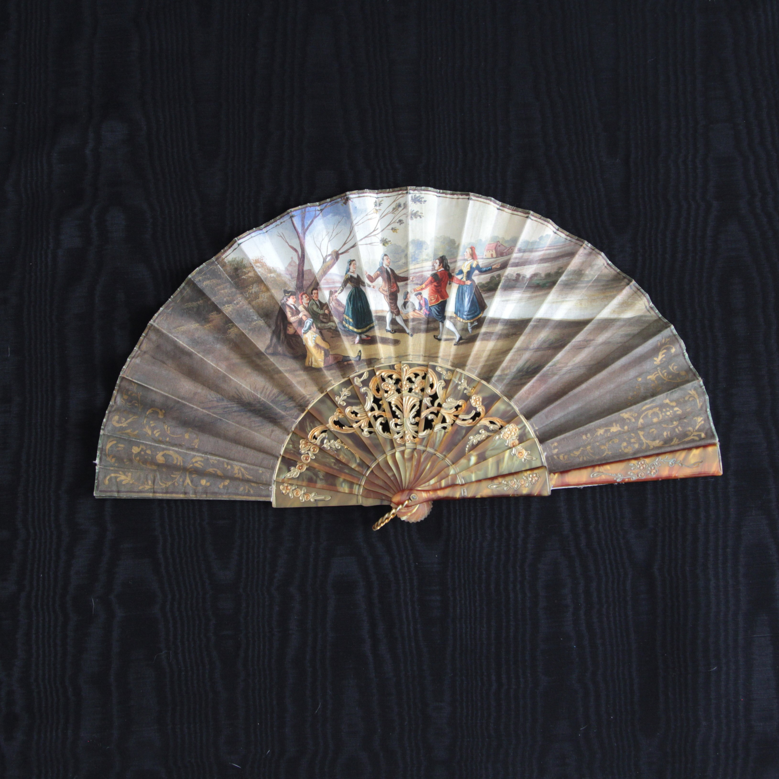 Forestfan. Современнные и актикварные украшения в Барселоне, Москве и Санкт-Петербурге