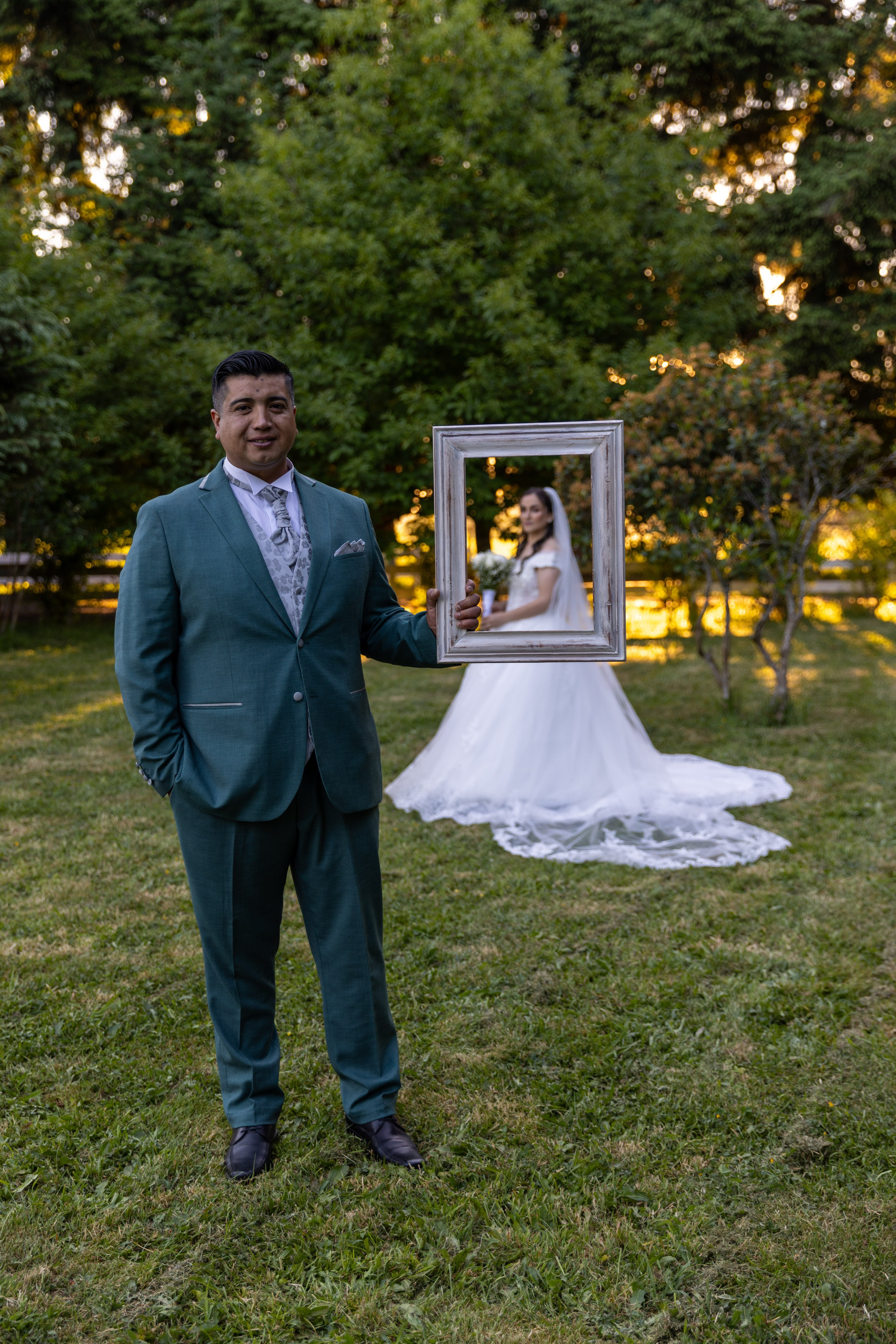 Elizabeth & Luis. Dinka & Emilio - El arte de preservar lo que no se repite