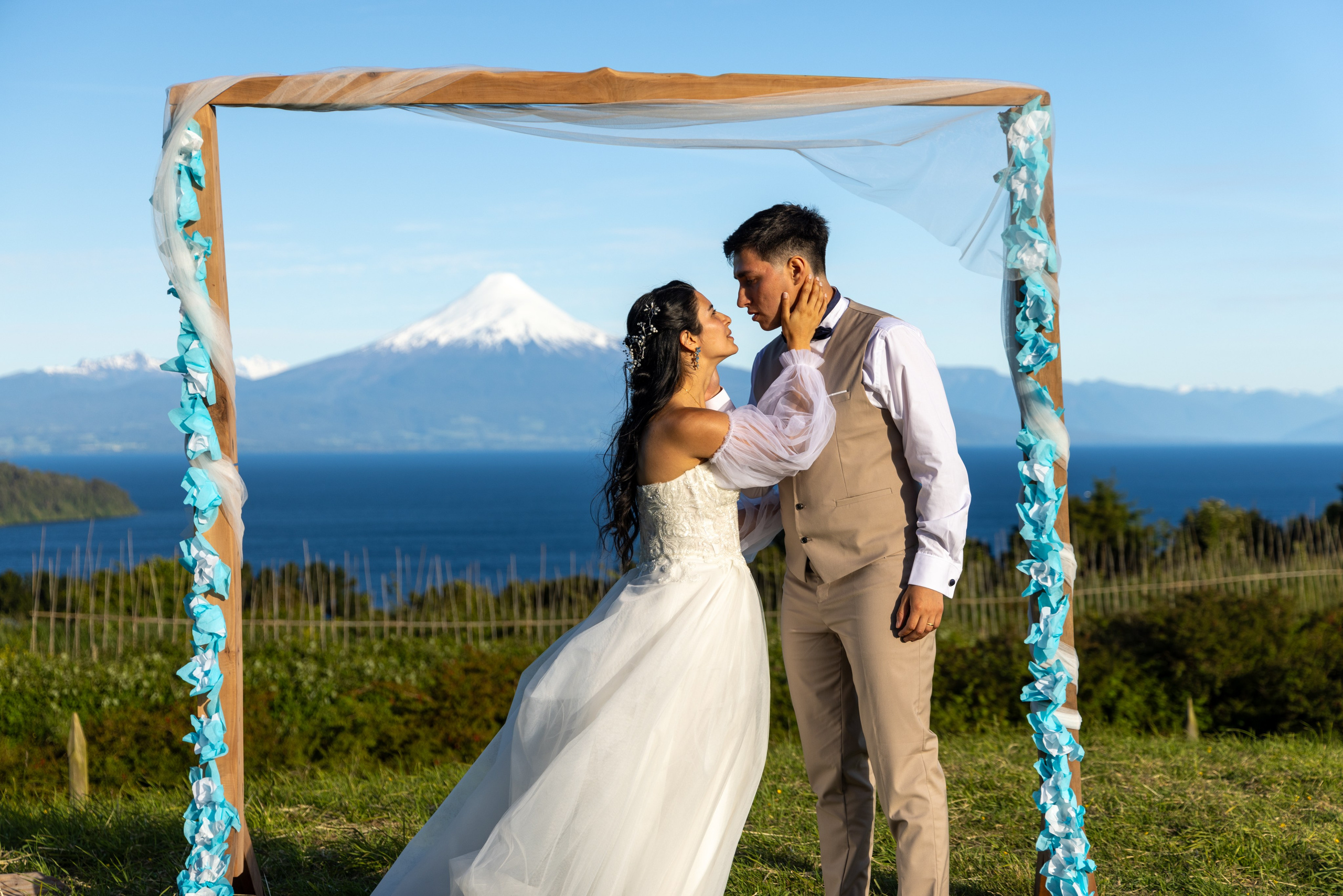 Carol & Ivo. Dinka & Emilio - El arte de preservar lo que no se repite