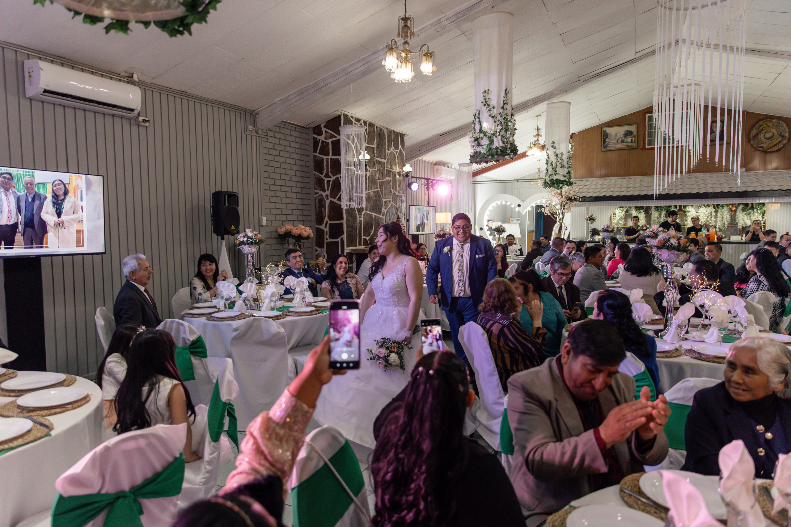 Johana y Edgar. Dinka & Emilio - El arte de preservar lo que no se repite