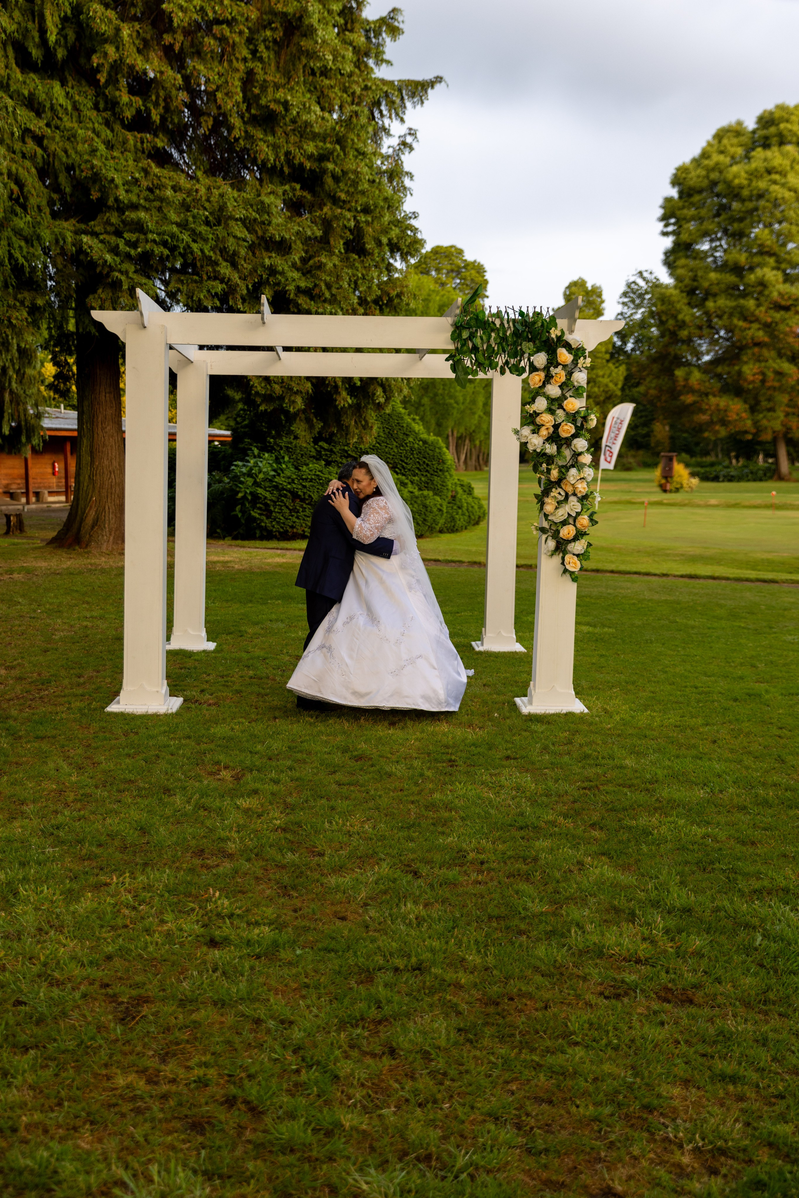 Cecilia y Patricio. Dinka & Emilio - El arte de preservar lo que no se repite