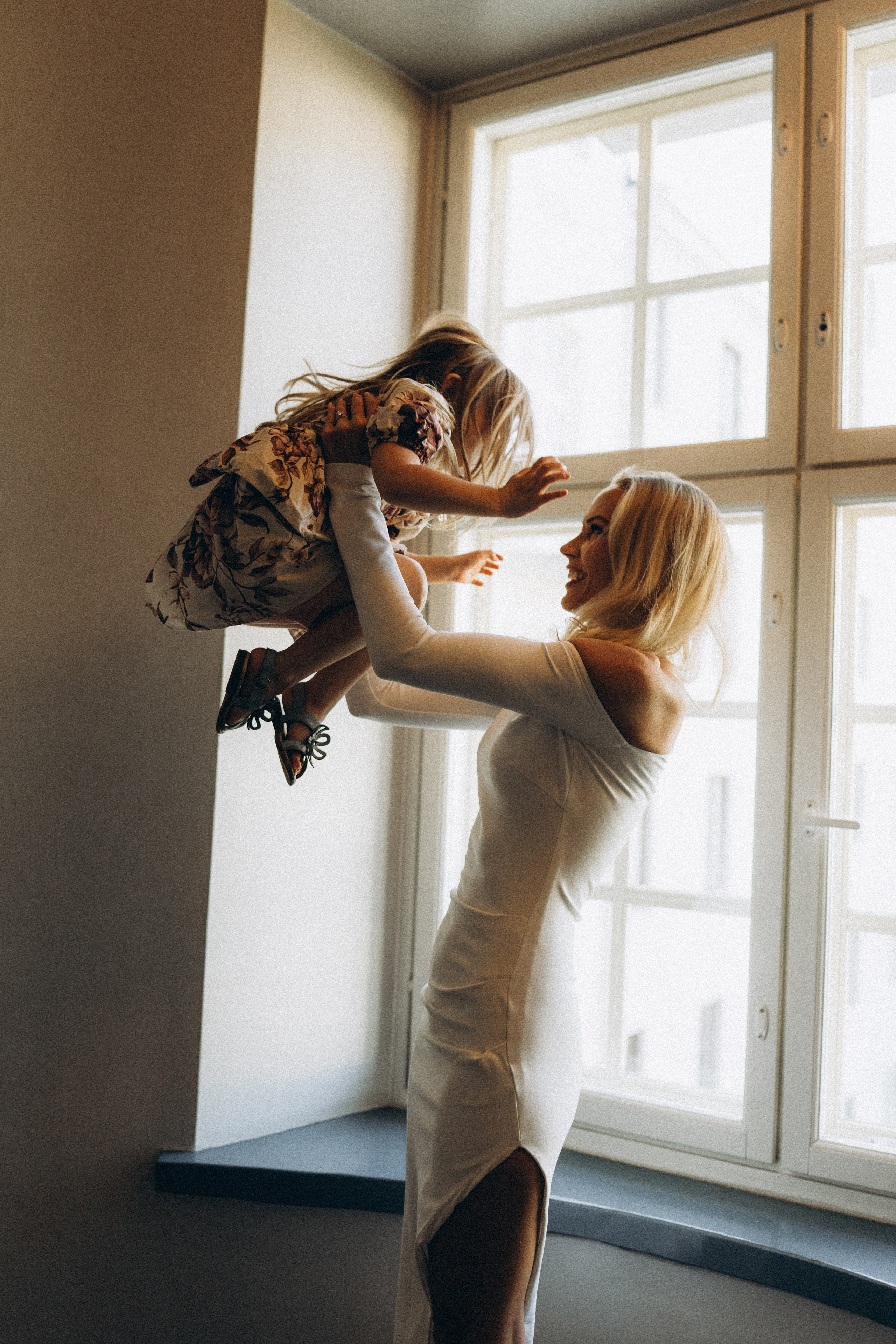 L&H. Wedding and potrait photographer in Helsinki Vickan O