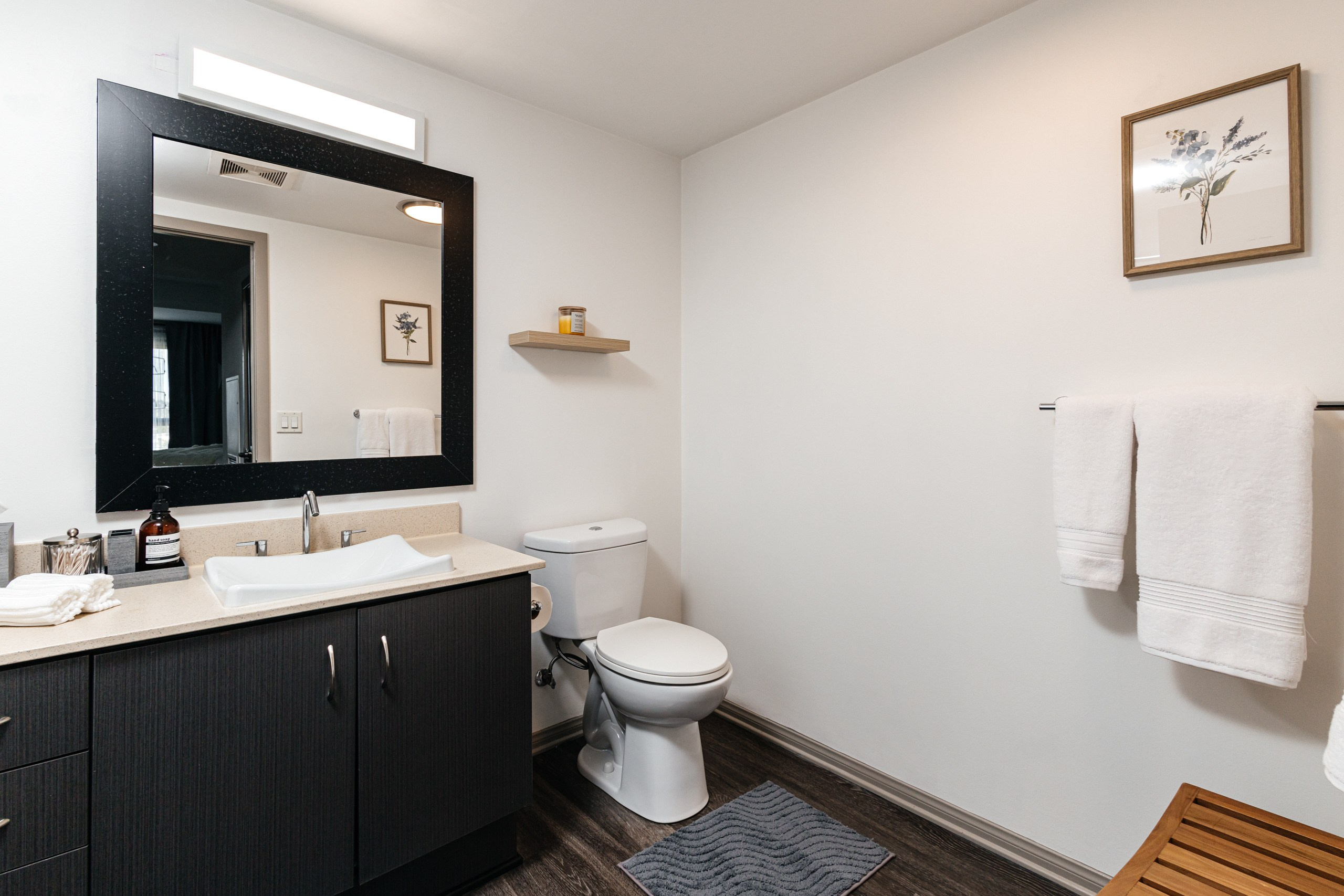 Gentle Apartments. Photographer Andrei White