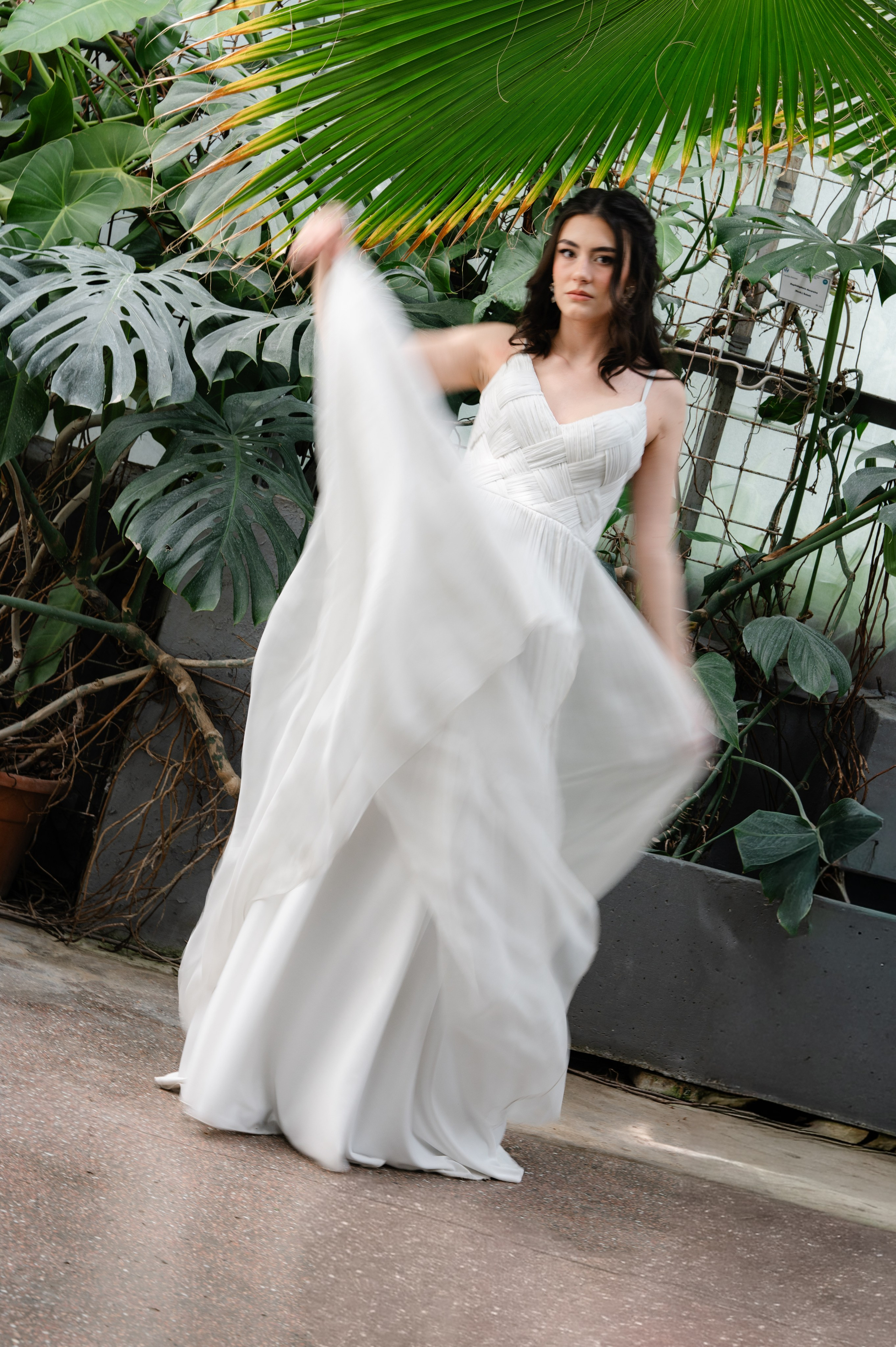 Botanical BRIDE. Alexandra Hanu Photographer