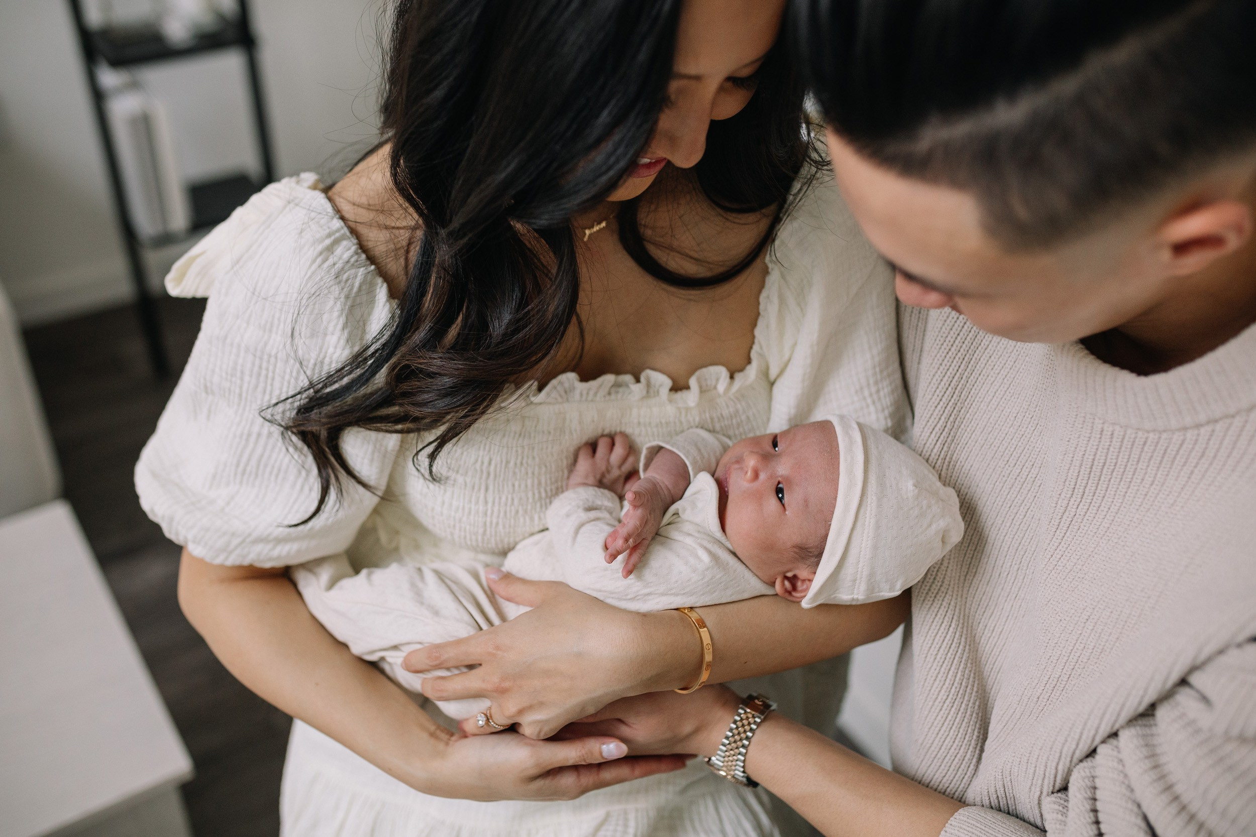 Newborn Home Photo Session. Maternity, newborn photographer in the Bay Area|Iryna Rakivnenko