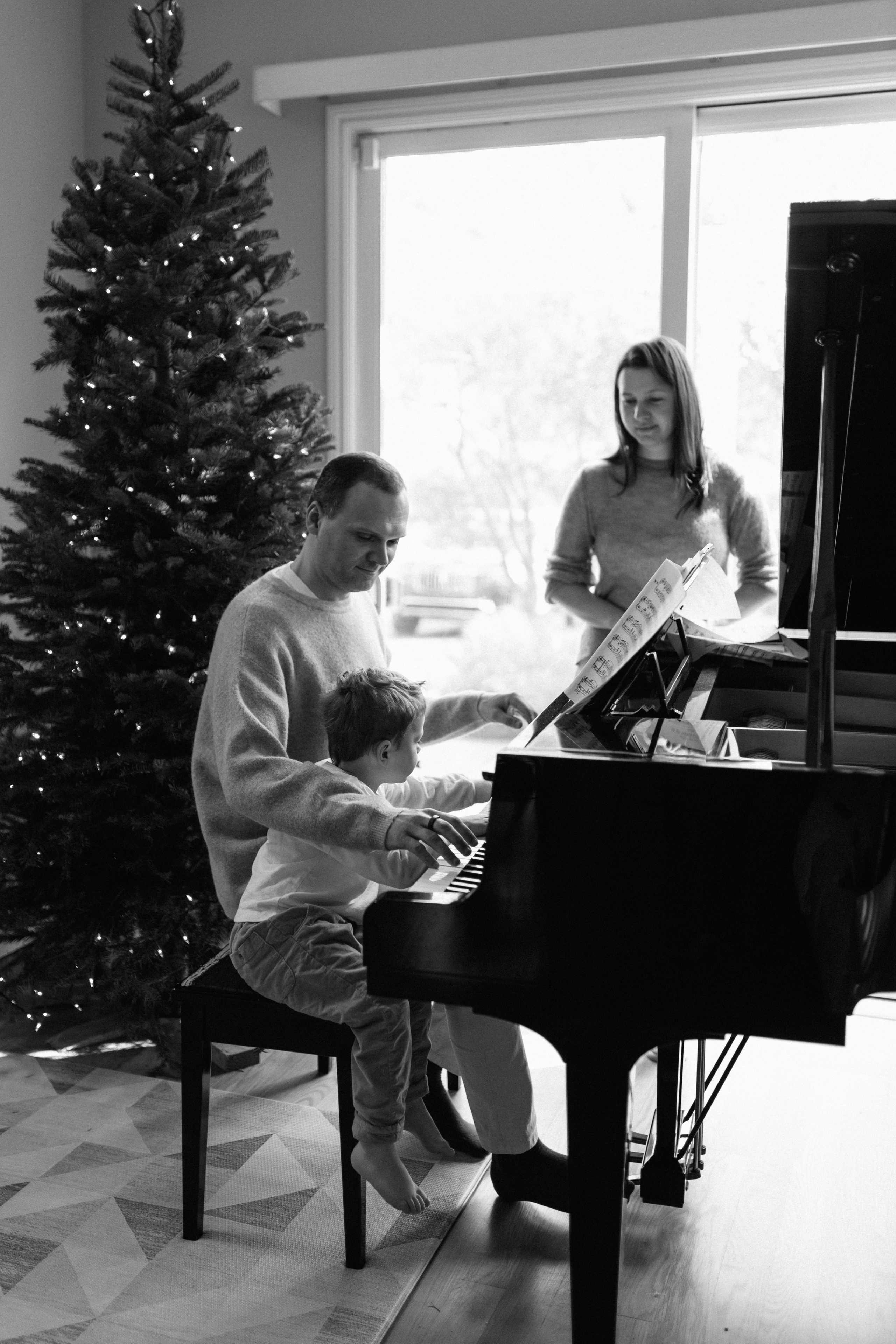 Just the Three of Us. Maternity, newborn photographer in the Bay Area|Iryna Rakivnenko