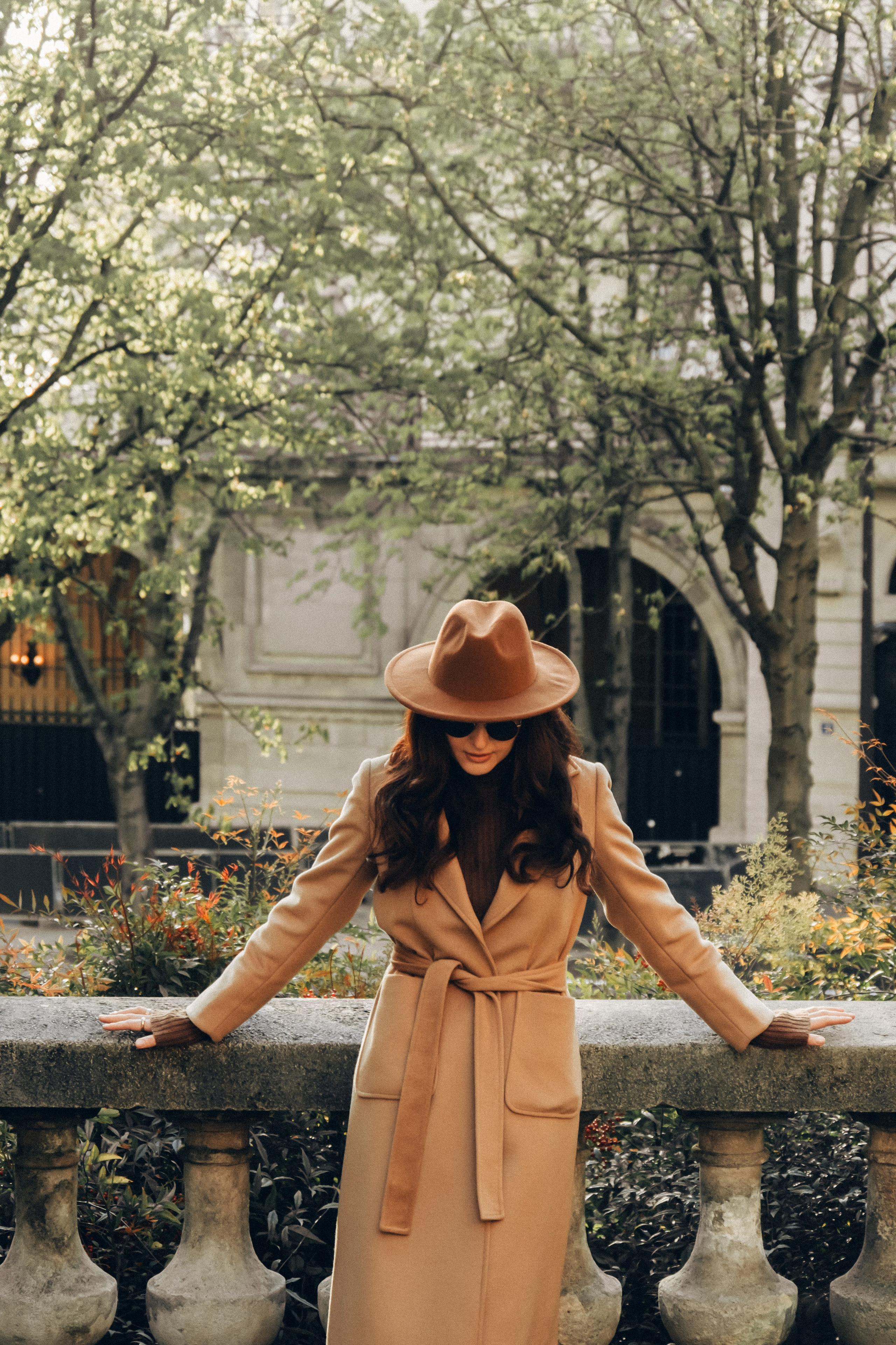 Katerina: Eiffel Tour & terrace in Paris. Photographer in Paris Marina Chaput