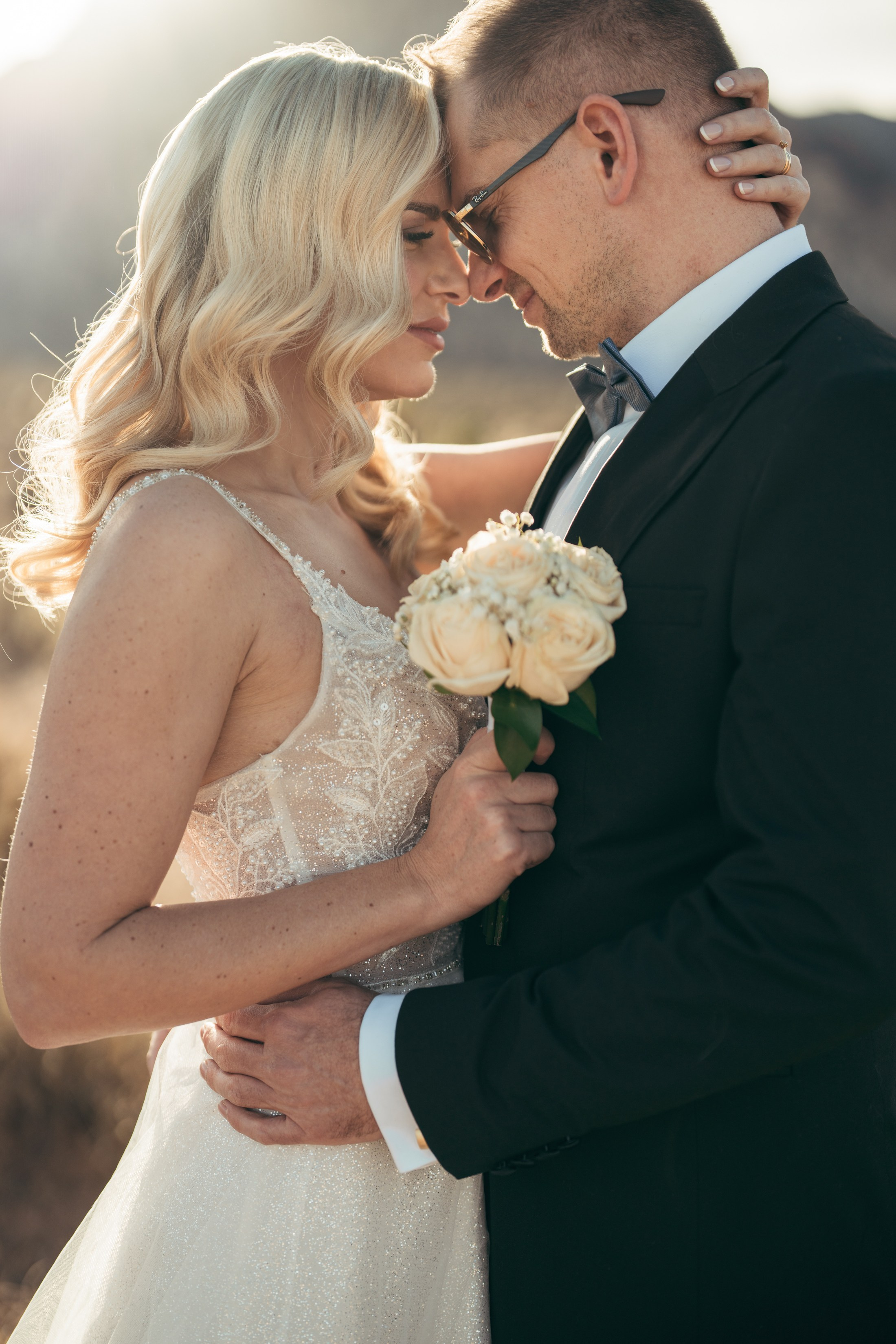 Yrina&Miroslav. Wedding & elopement photographer Viktoriya Kravtsov. Las Vegas