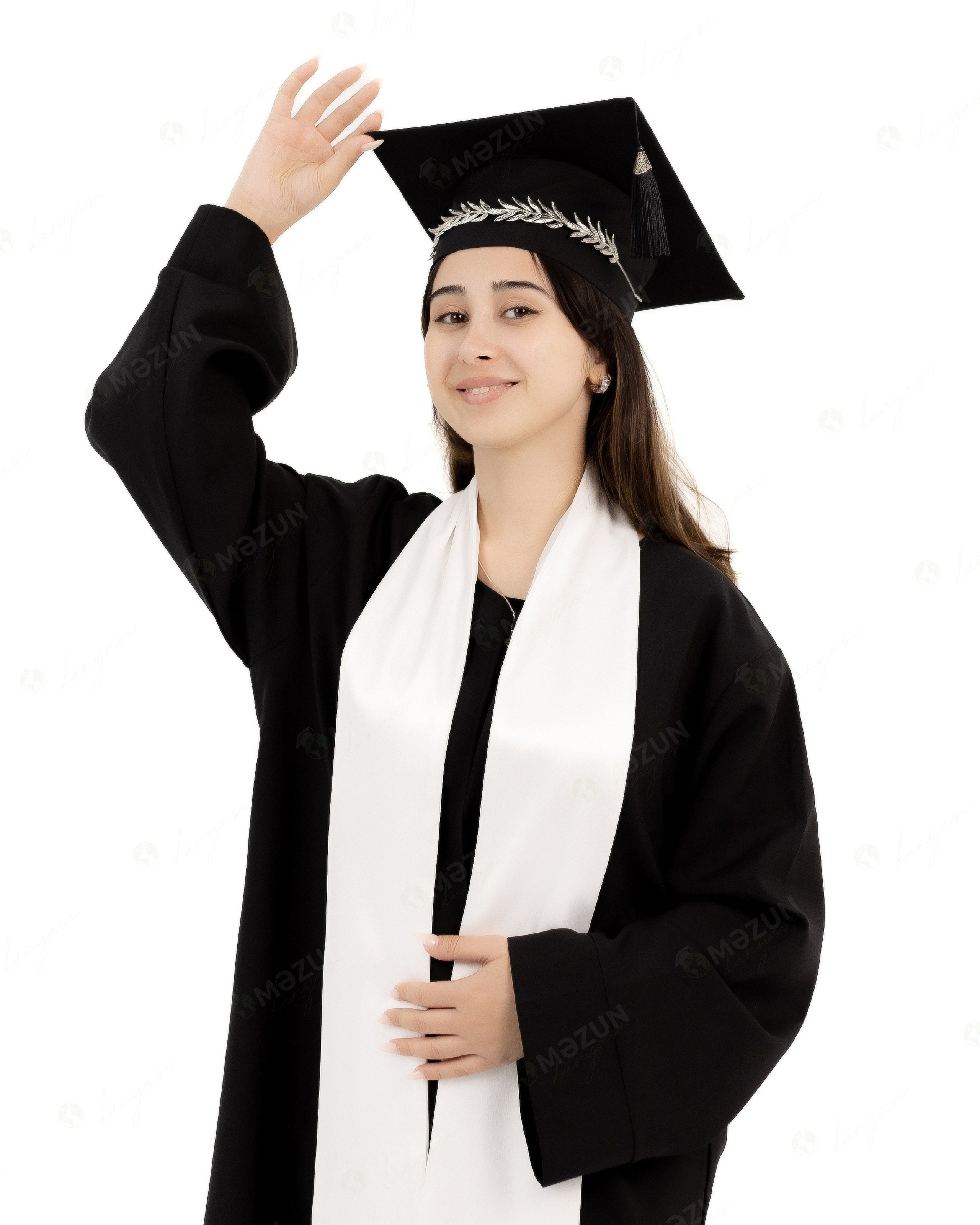 Premium Qara — Ağ Şarfla. Məzun geyimləri və akssesuarları