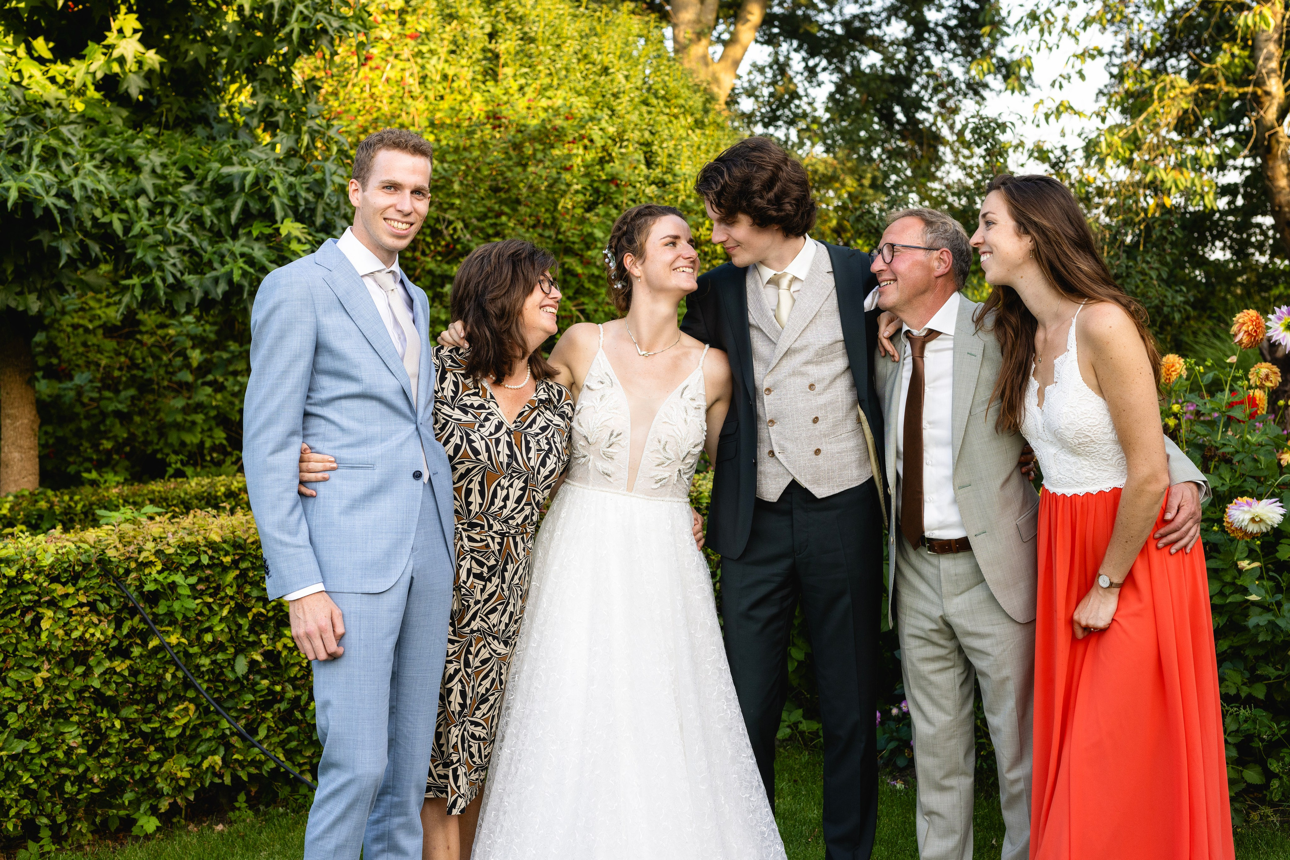 Bruiloft Overijssel. Familie en huwelijksfotograaf in Zwolle Overijssel