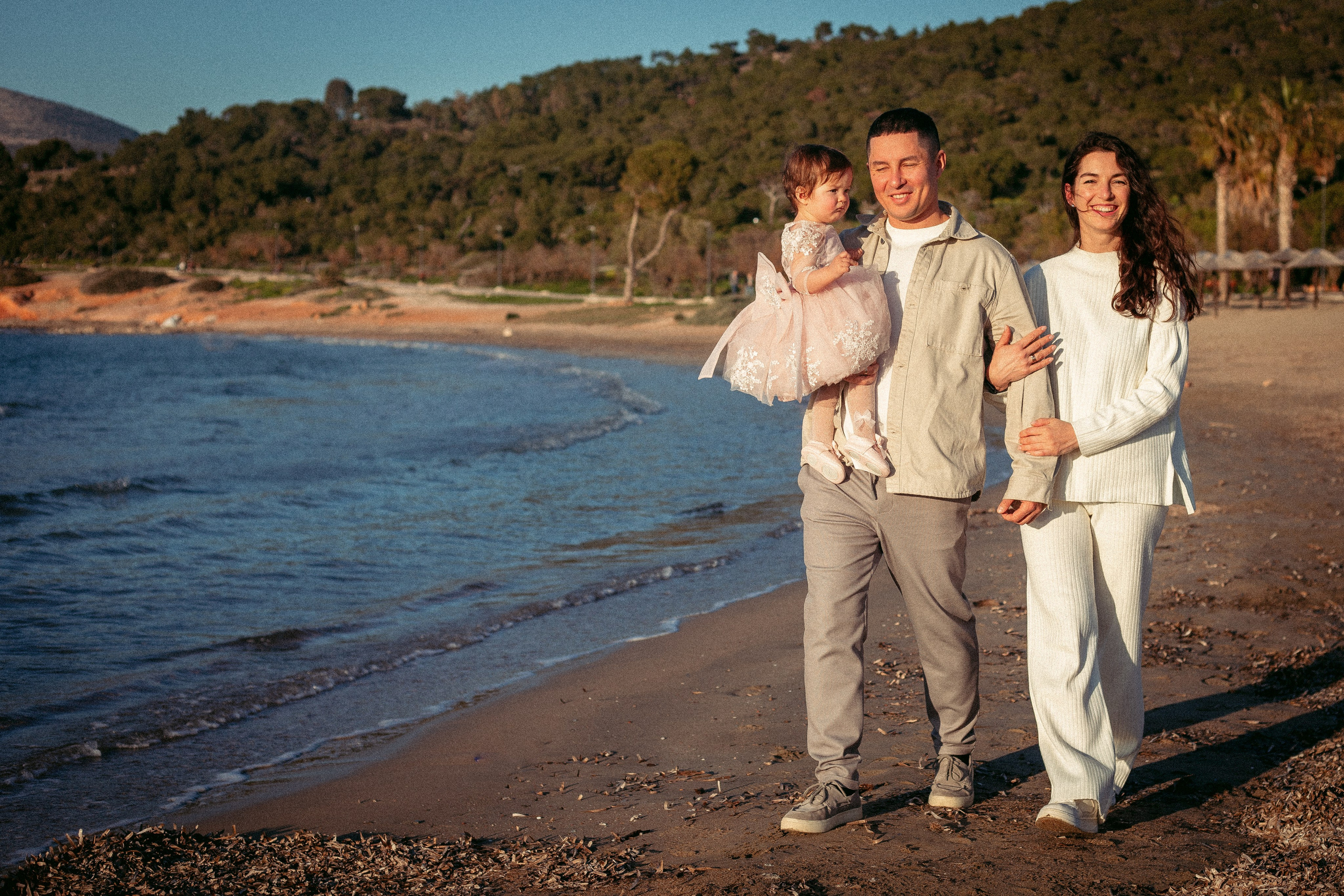 Little Beach Celebration. Family Photographer in Greece