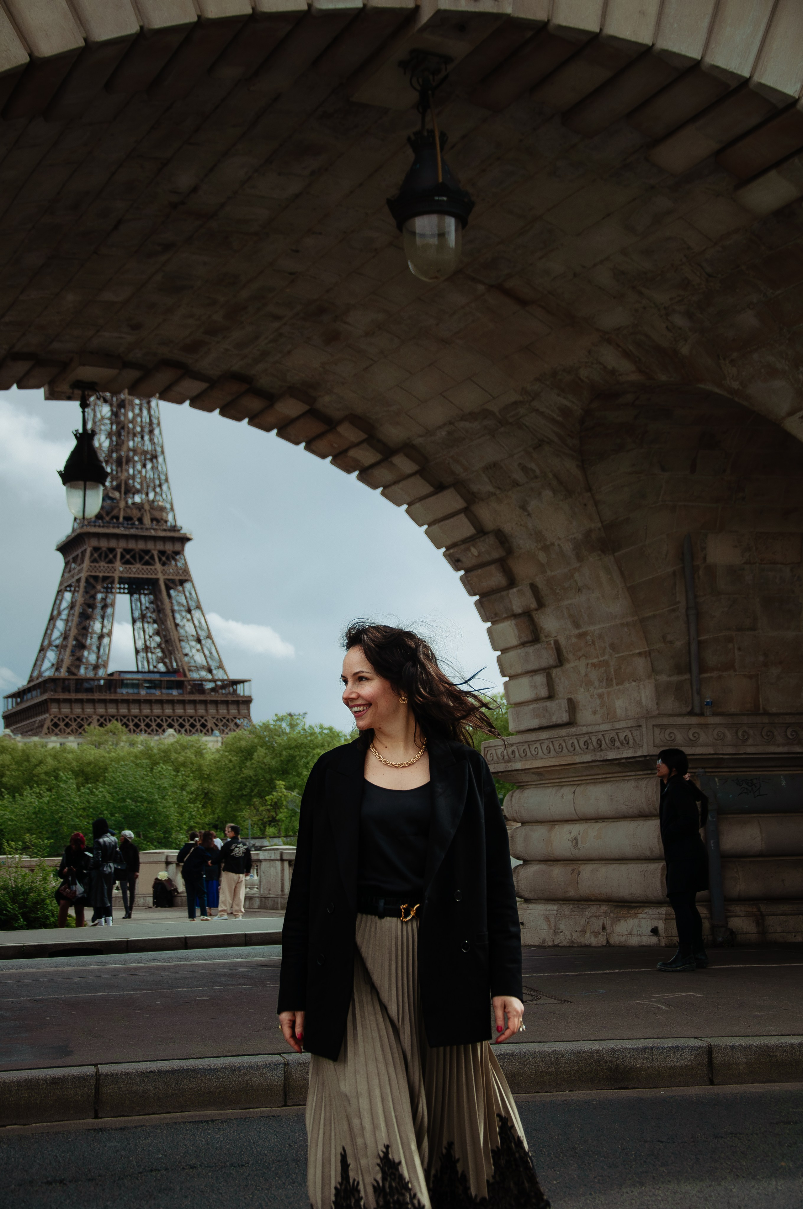 Eiffel Tower Family Photoshoot. Paris photographer — Polina Osipova