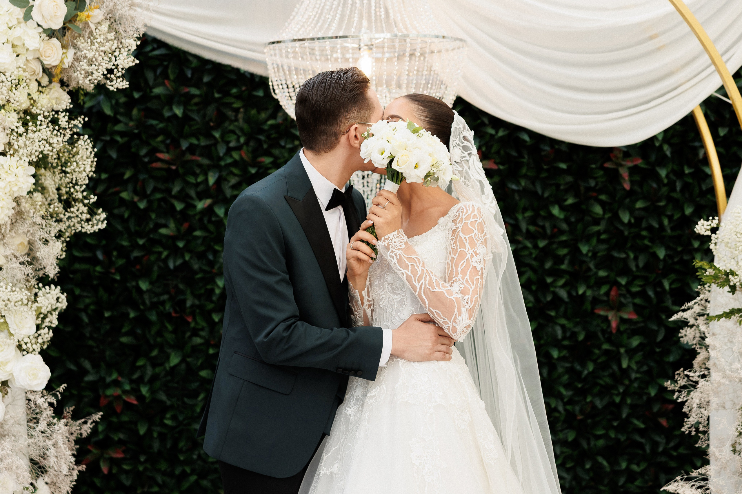 Serghei & Erica — Queen Residence. Servicii Foto și Video 067188353