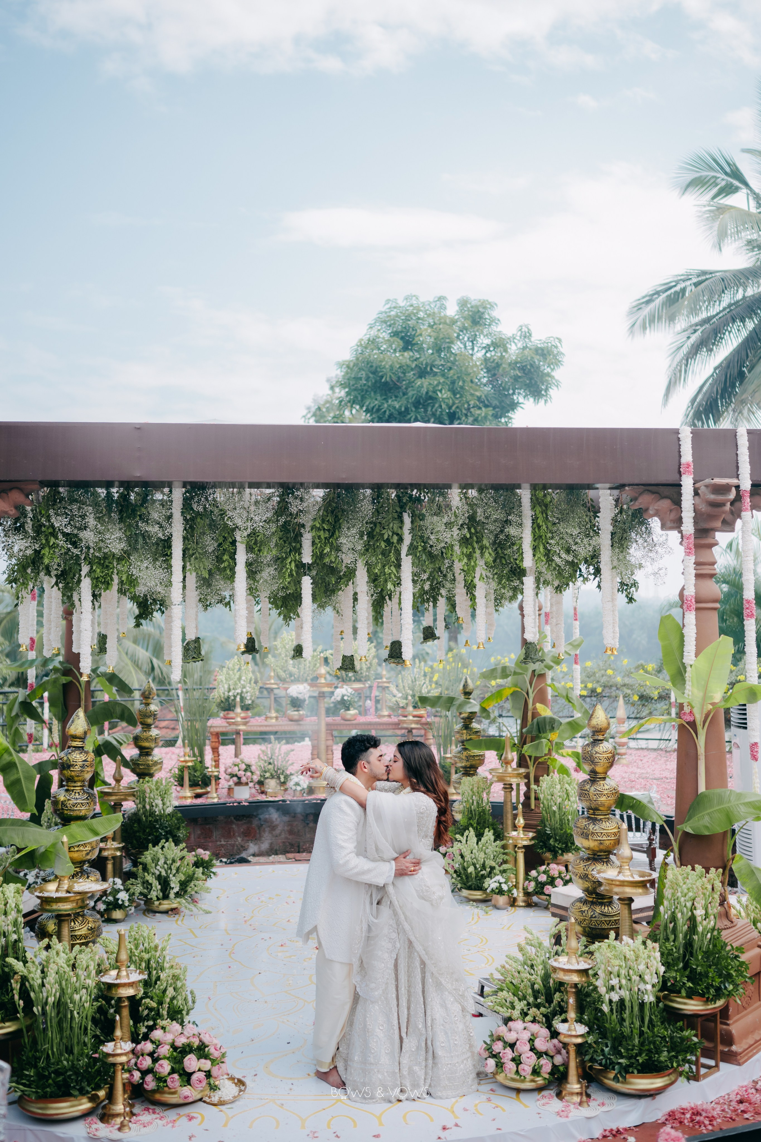 JAY & SNEHA. WEDDING PHOTO COLOR GRADING