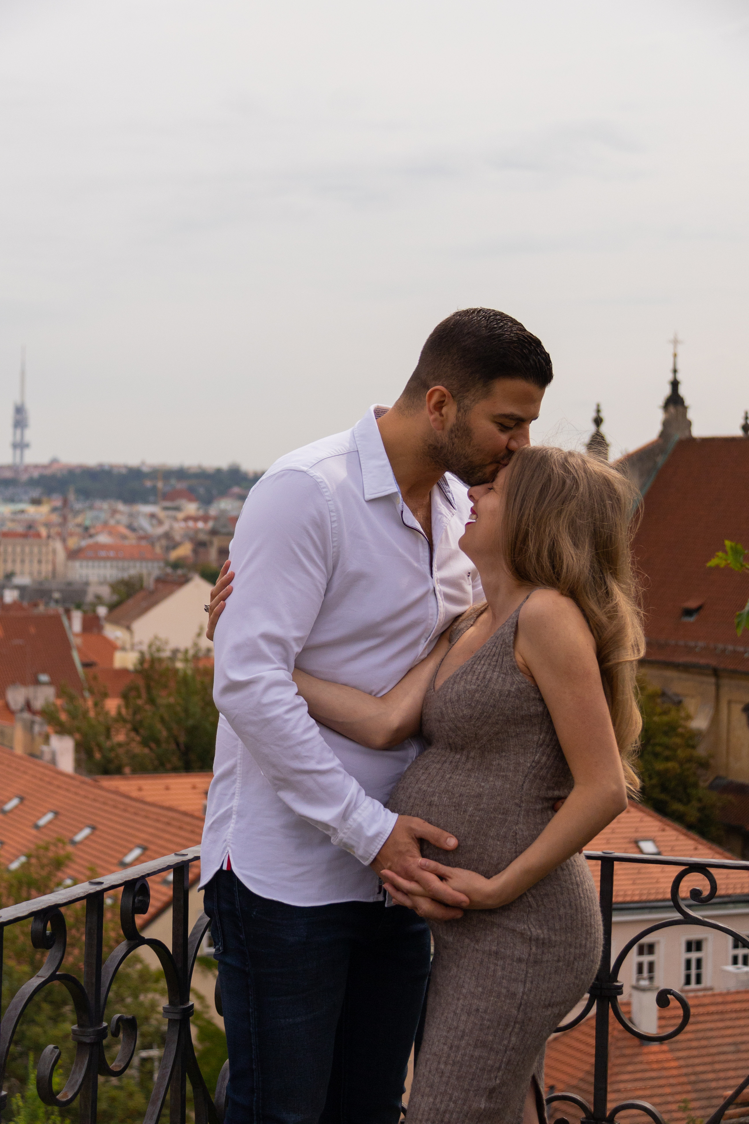 Съемки беременности. Фотограф в Праге